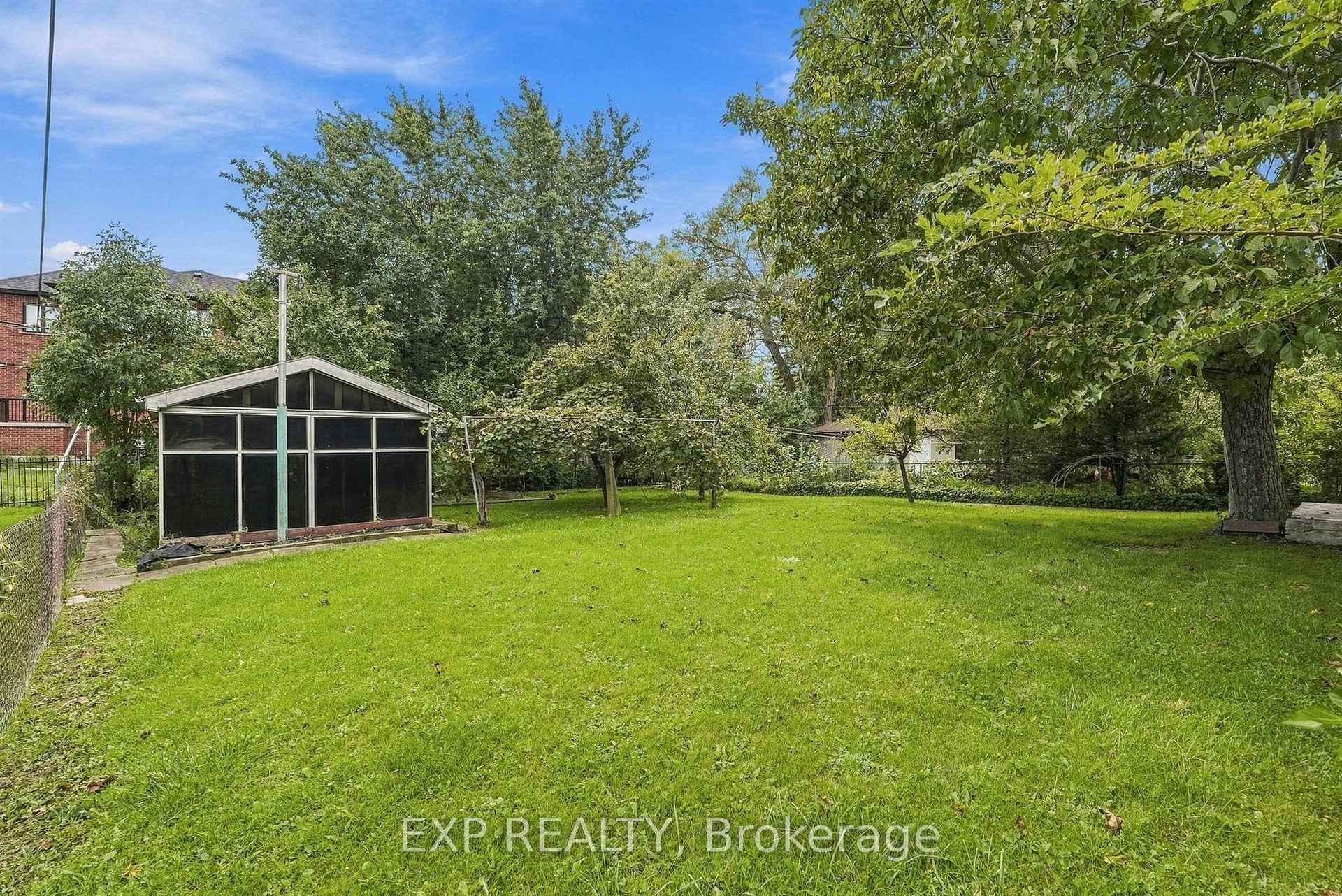 Photo 43 of 21 Wallasey Avenue, North York, Humberlea-Pelmo Park — HOMEH