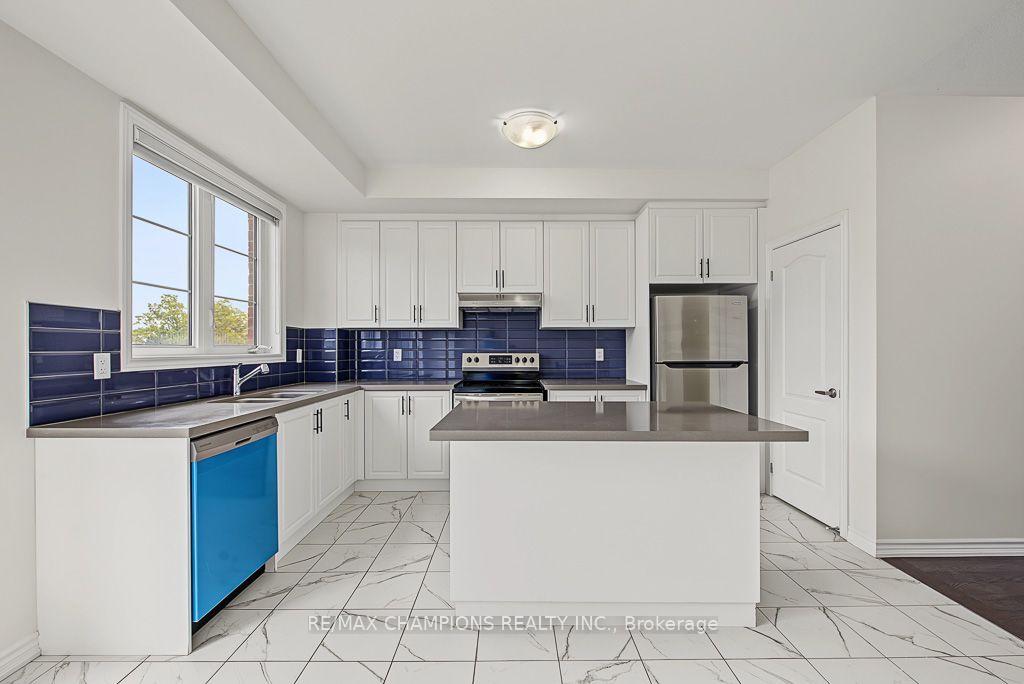 Photo 18 of 4 Arcola Street, Brampton, Goreway Drive Corridor — HOMEH