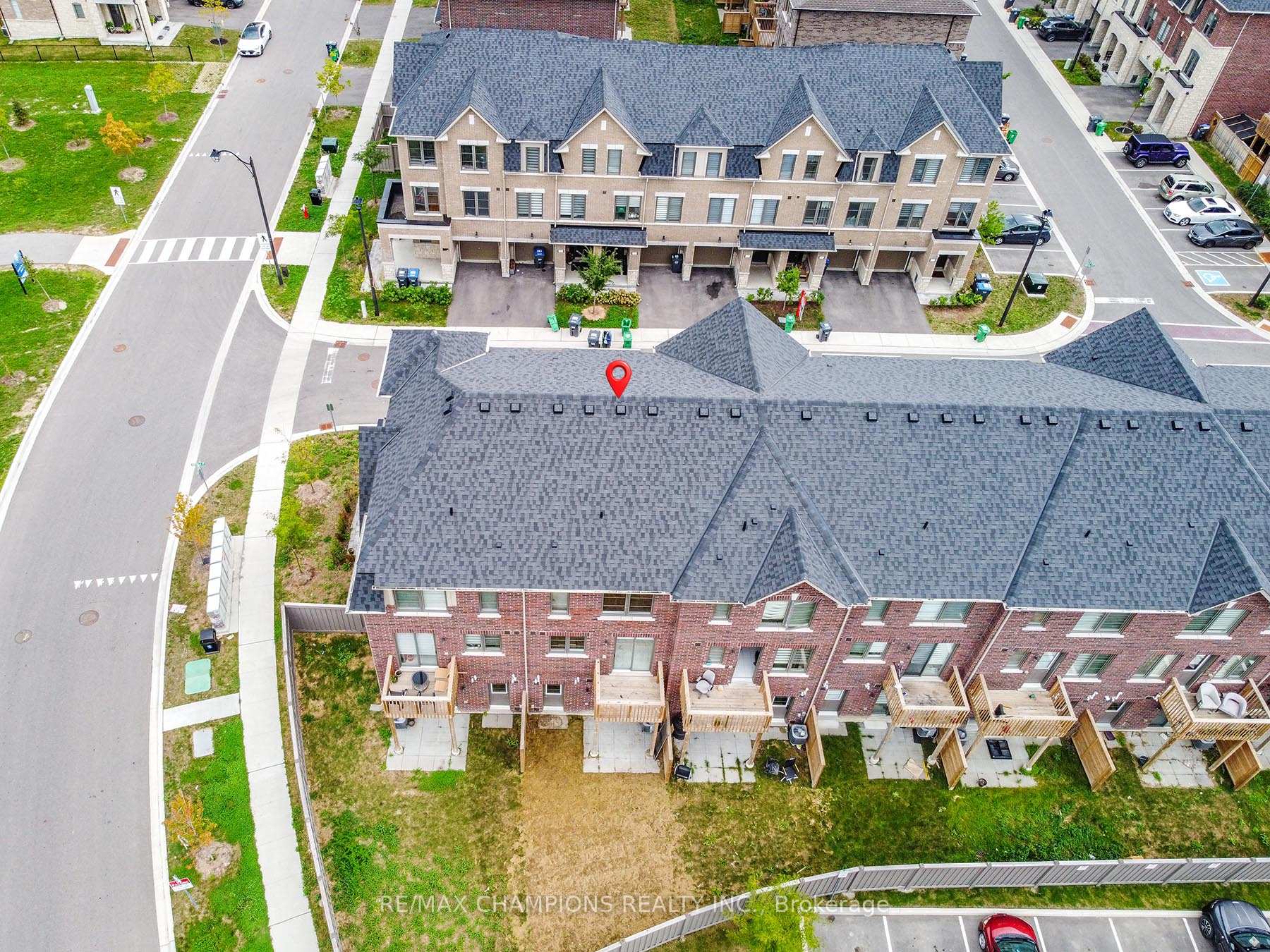 Photo 34 of 4 Arcola Street, Brampton, Goreway Drive Corridor — HOMEH