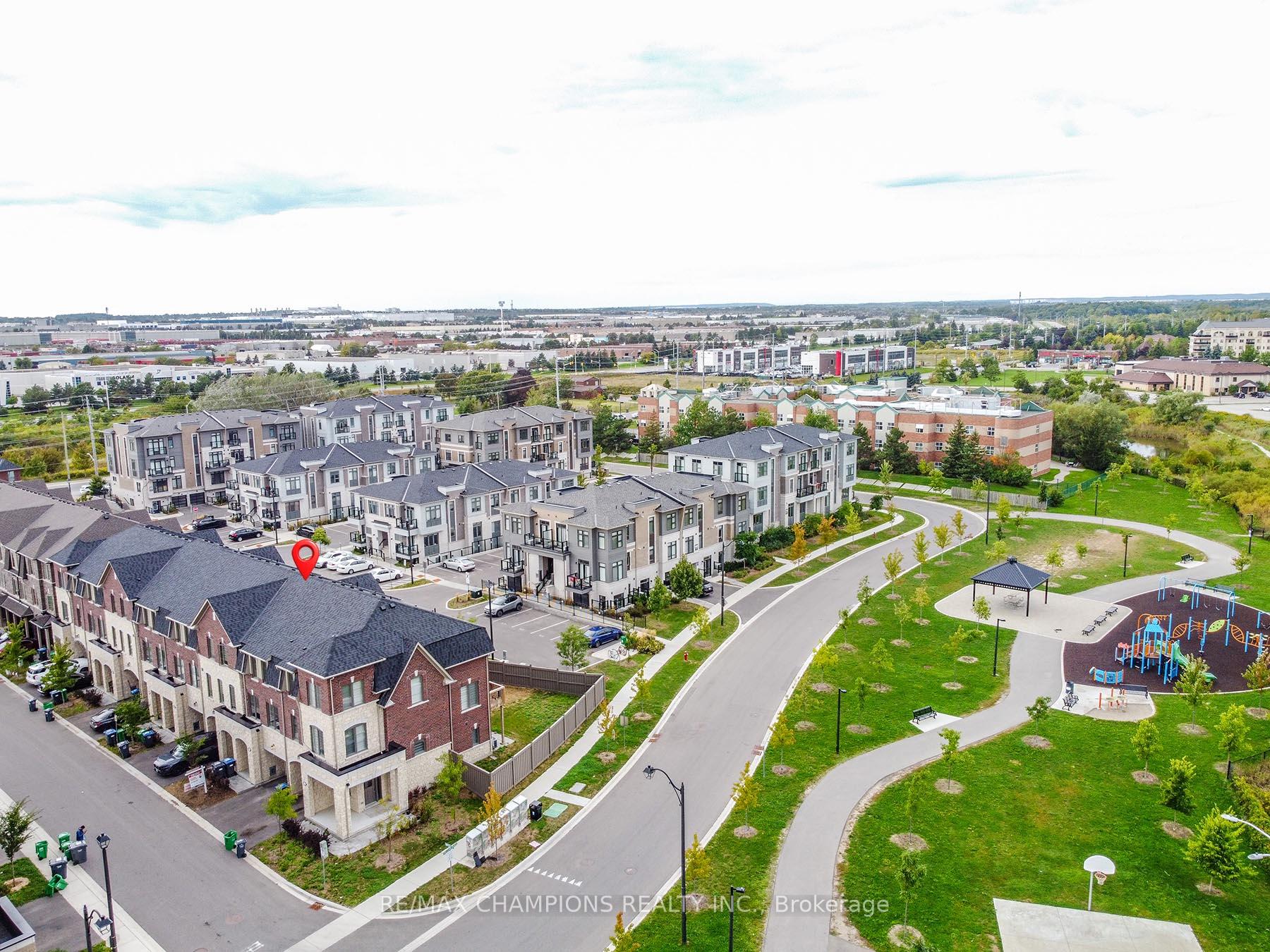 Photo 35 of 4 Arcola Street, Brampton, Goreway Drive Corridor — HOMEH