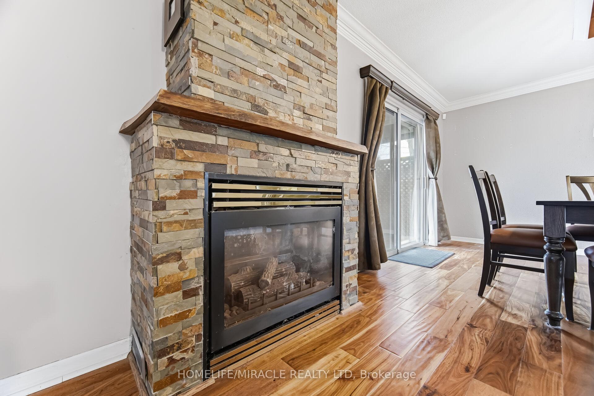Photo 12 of 413 Terry Drive, Newmarket, Central Newmarket — HOMEH