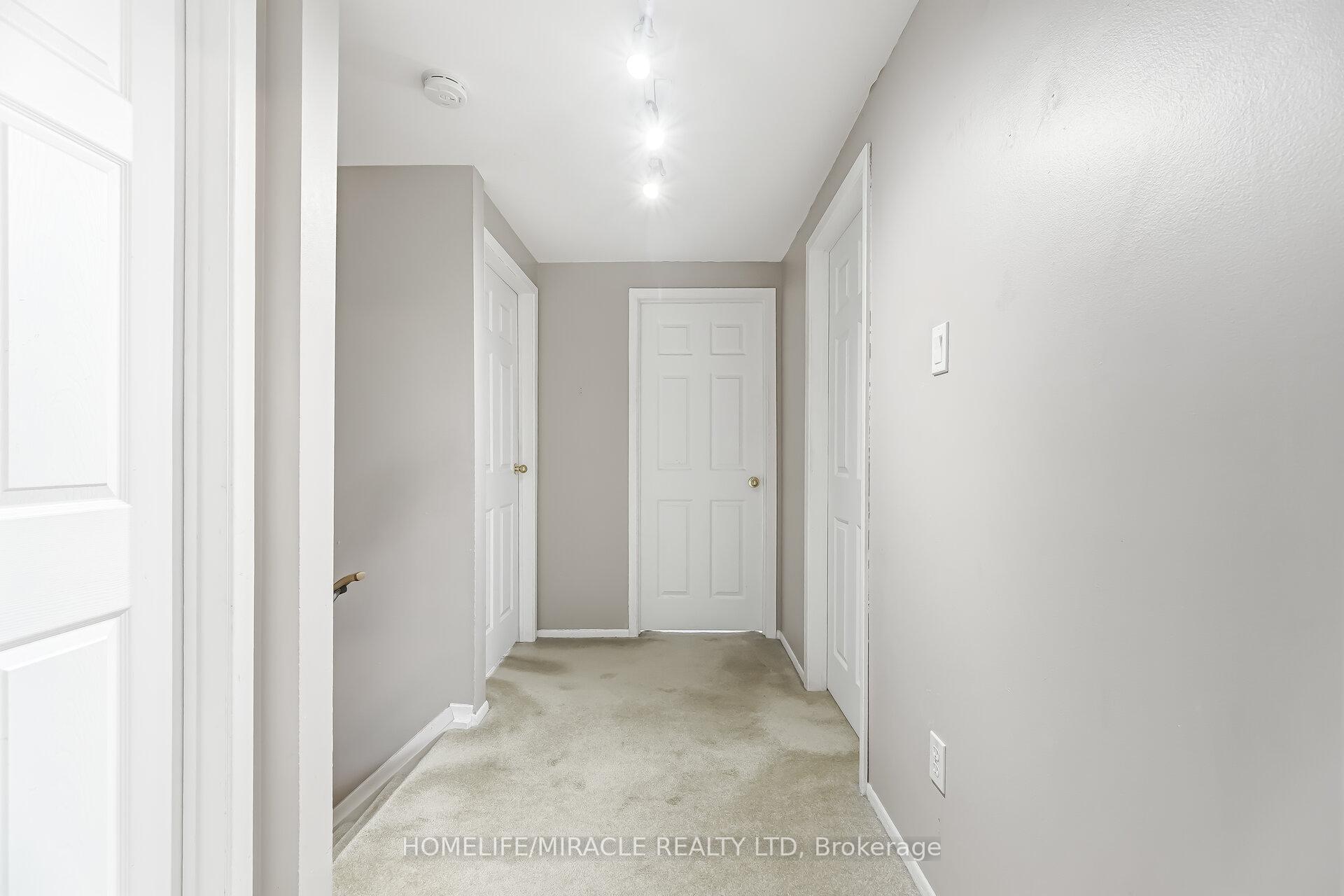 Photo 20 of 413 Terry Drive, Newmarket, Central Newmarket — HOMEH
