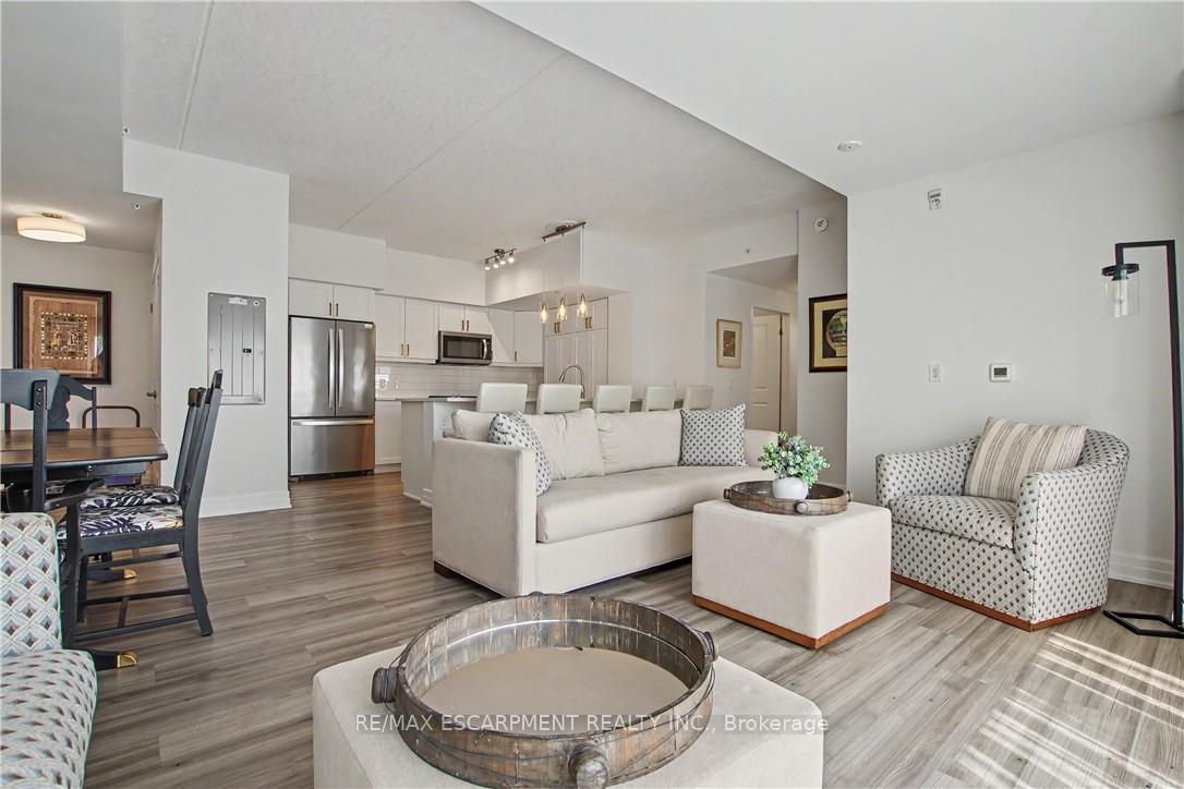 Photo 14 of Unit 306, 39 Sister Varga Terrace, Hamilton, Stoney Creek Mountain — HOMEH