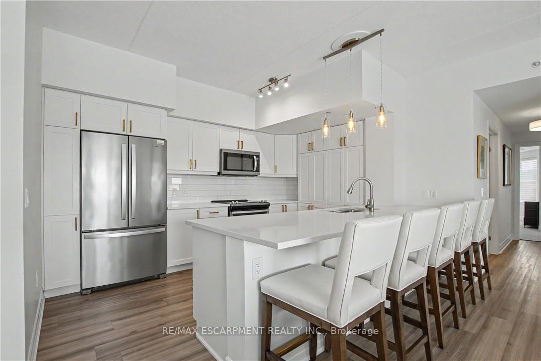 Photo 15 of Unit 306, 39 Sister Varga Terrace, Hamilton, Stoney Creek Mountain — HOMEH