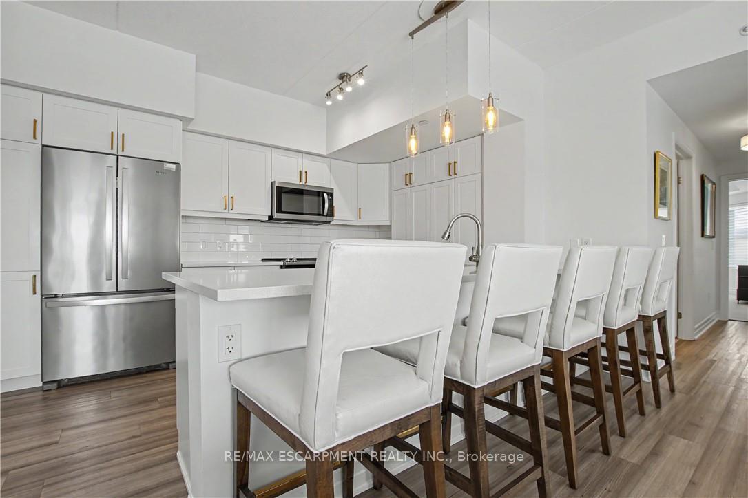 Photo 16 of Unit 306, 39 Sister Varga Terrace, Hamilton, Stoney Creek Mountain — HOMEH