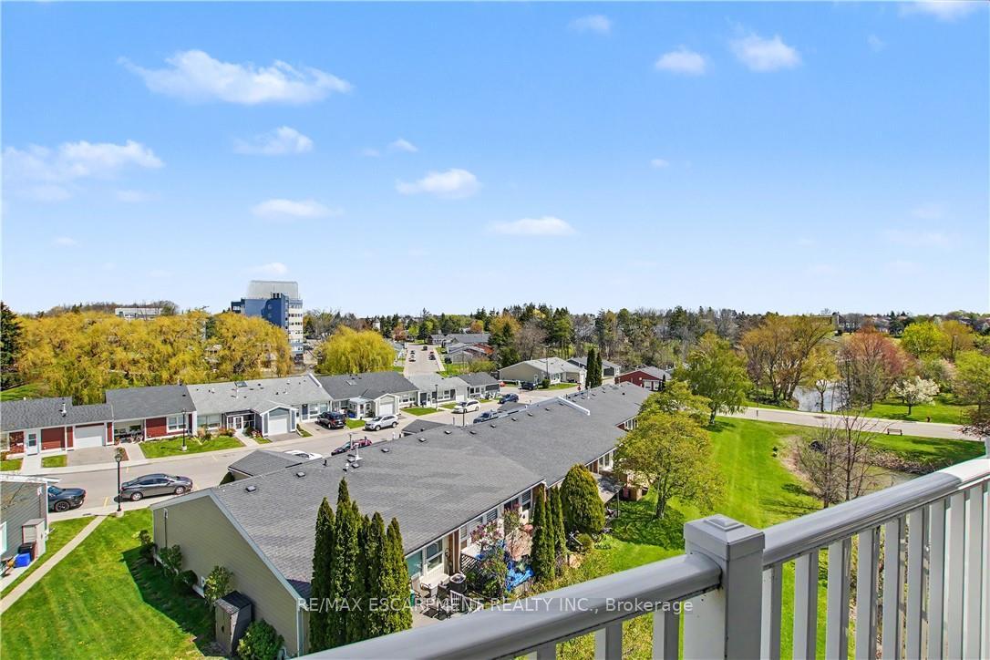 Photo 32 of Unit 306, 39 Sister Varga Terrace, Hamilton, Stoney Creek Mountain — HOMEH