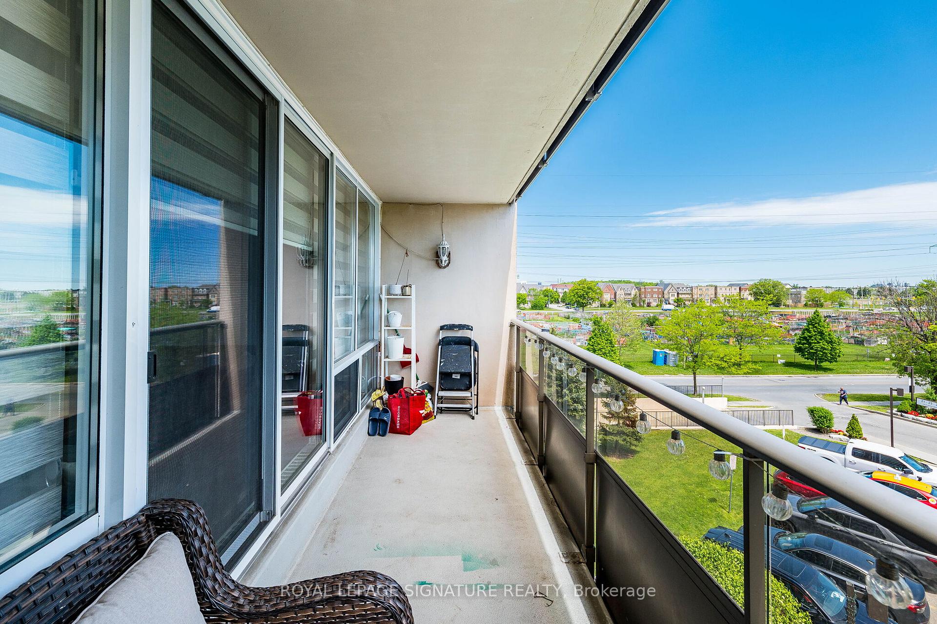 Photo 28 of Unit 405, 25 Four Winds Drive, North York, York University Heights — HOMEH