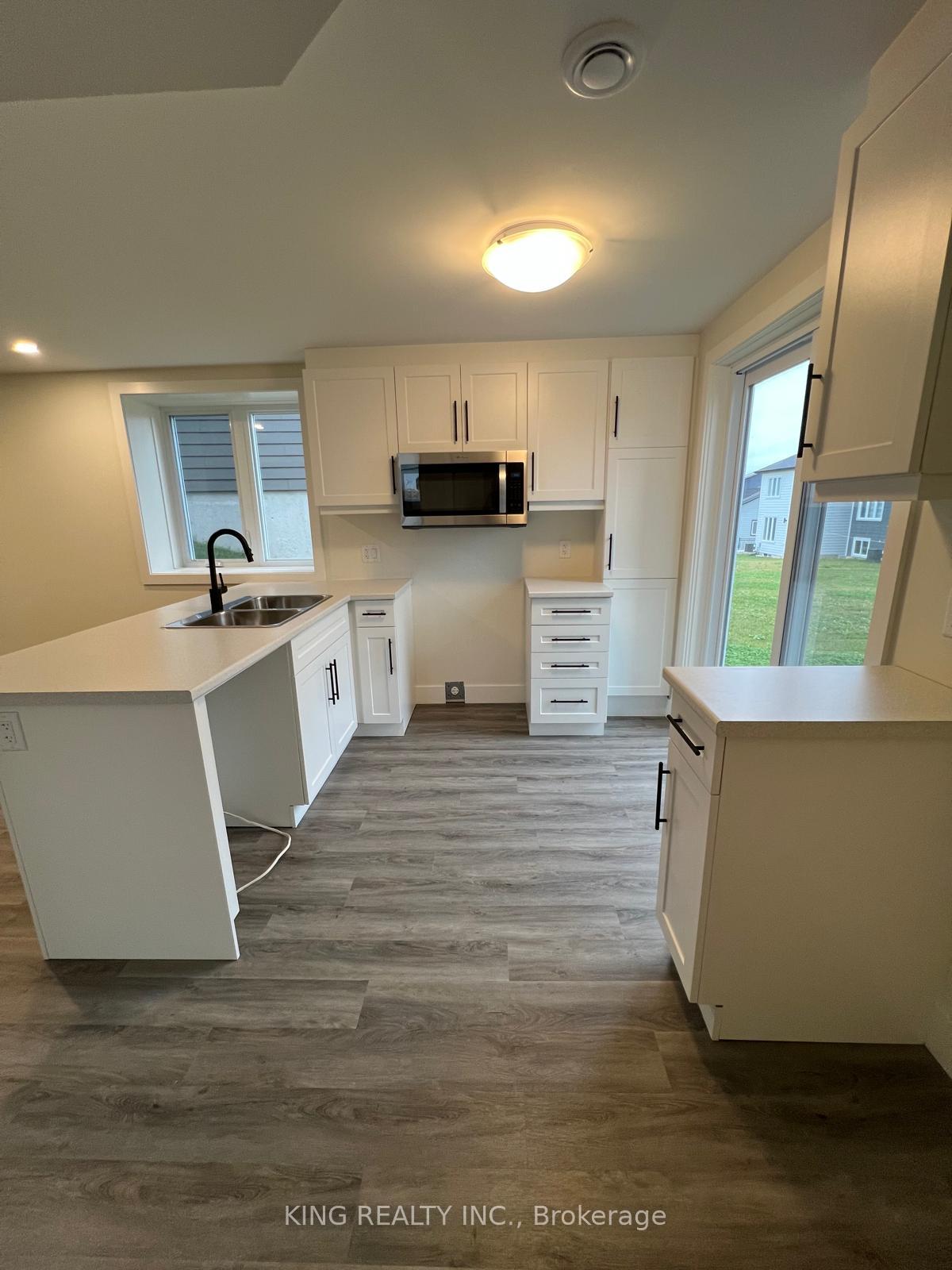 Photo 7 of Unit LOWER, 10 Julie Crescent, London, South J — HOMEH