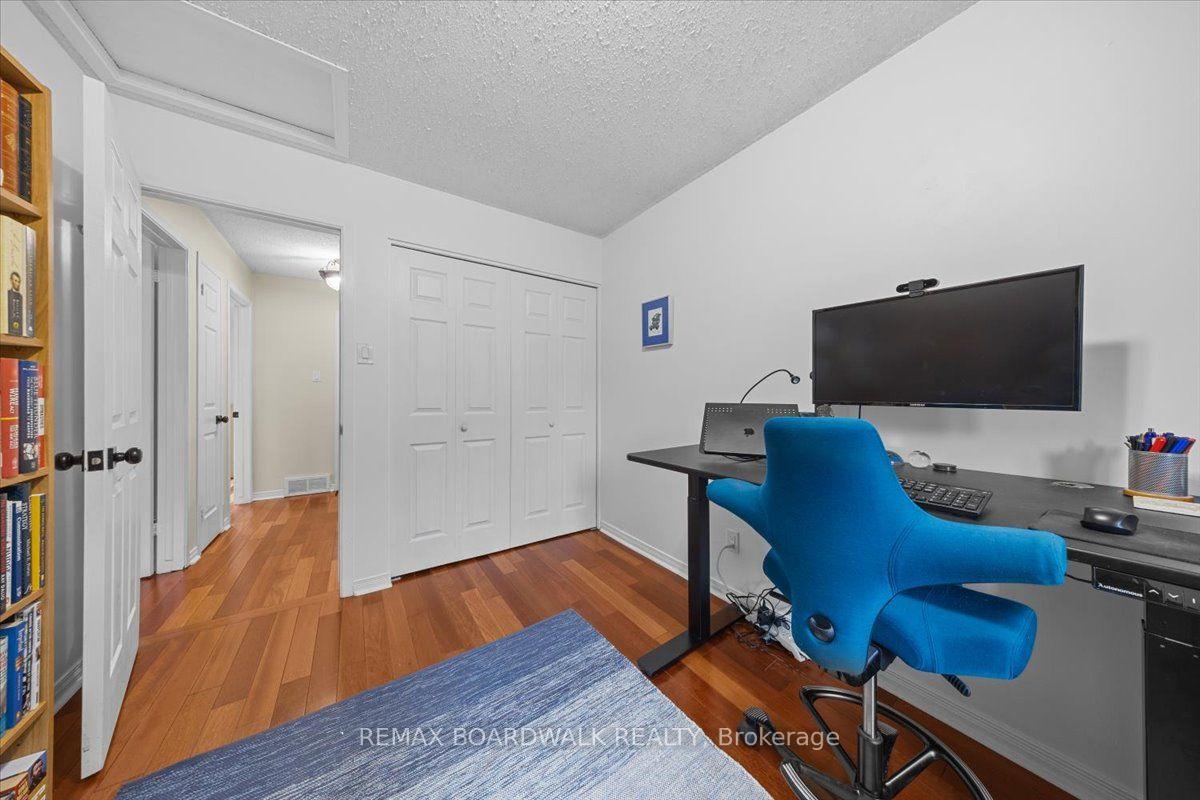 Photo 21 of 989 Cahill Drive W, Ottawa, Hunt Club/Western Community — HOMEH