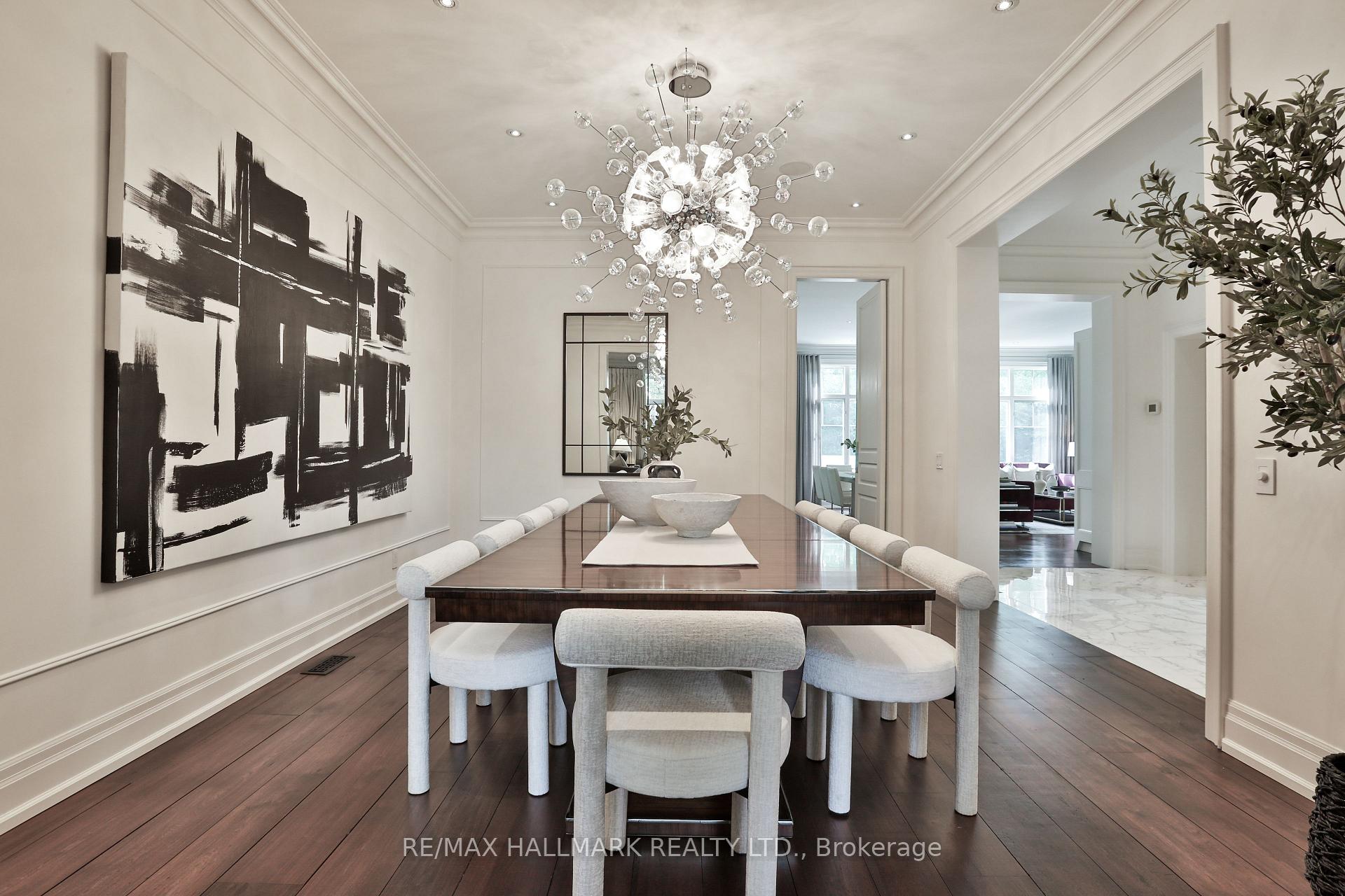 Photo 8 of 11 Forest Ridge Drive, Toronto, Forest Hill North — HOMEH