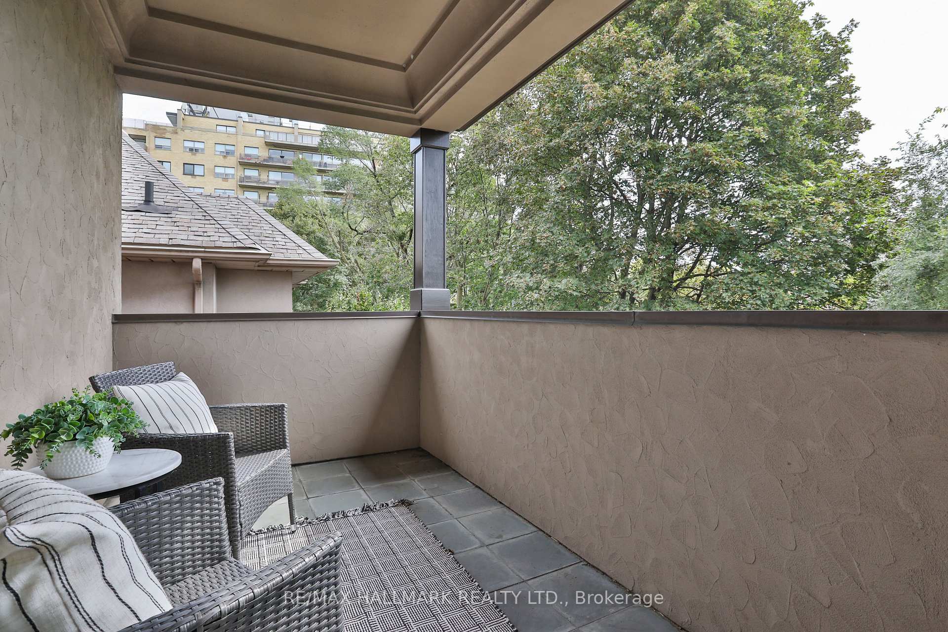 Photo 30 of 11 Forest Ridge Drive, Toronto, Forest Hill North — HOMEH