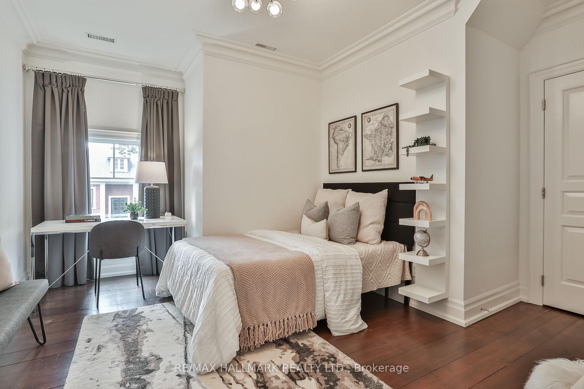 Photo 31 of 11 Forest Ridge Drive, Toronto, Forest Hill North — HOMEH