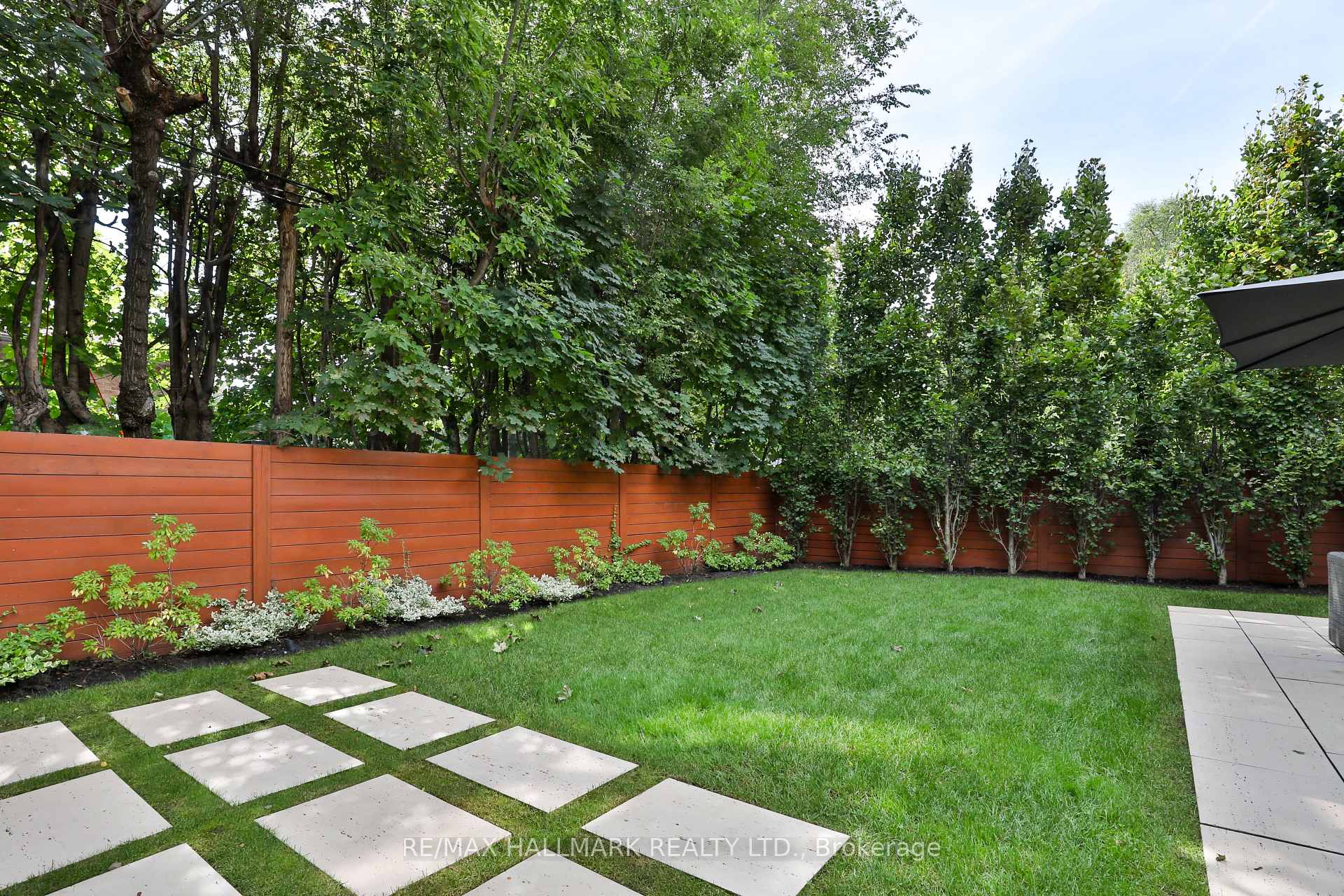 Photo 48 of 11 Forest Ridge Drive, Toronto, Forest Hill North — HOMEH