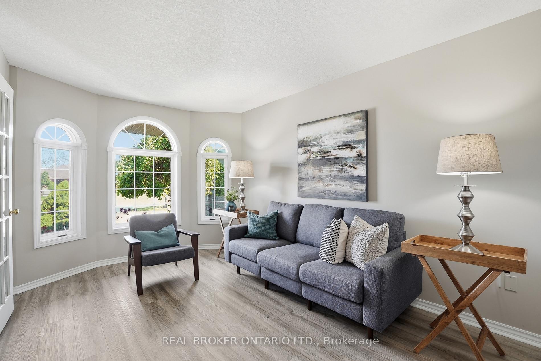 Photo 9 of 26 Kelly Court, Guelph, Willow West/Sugarbush/West Acres — HOMEH