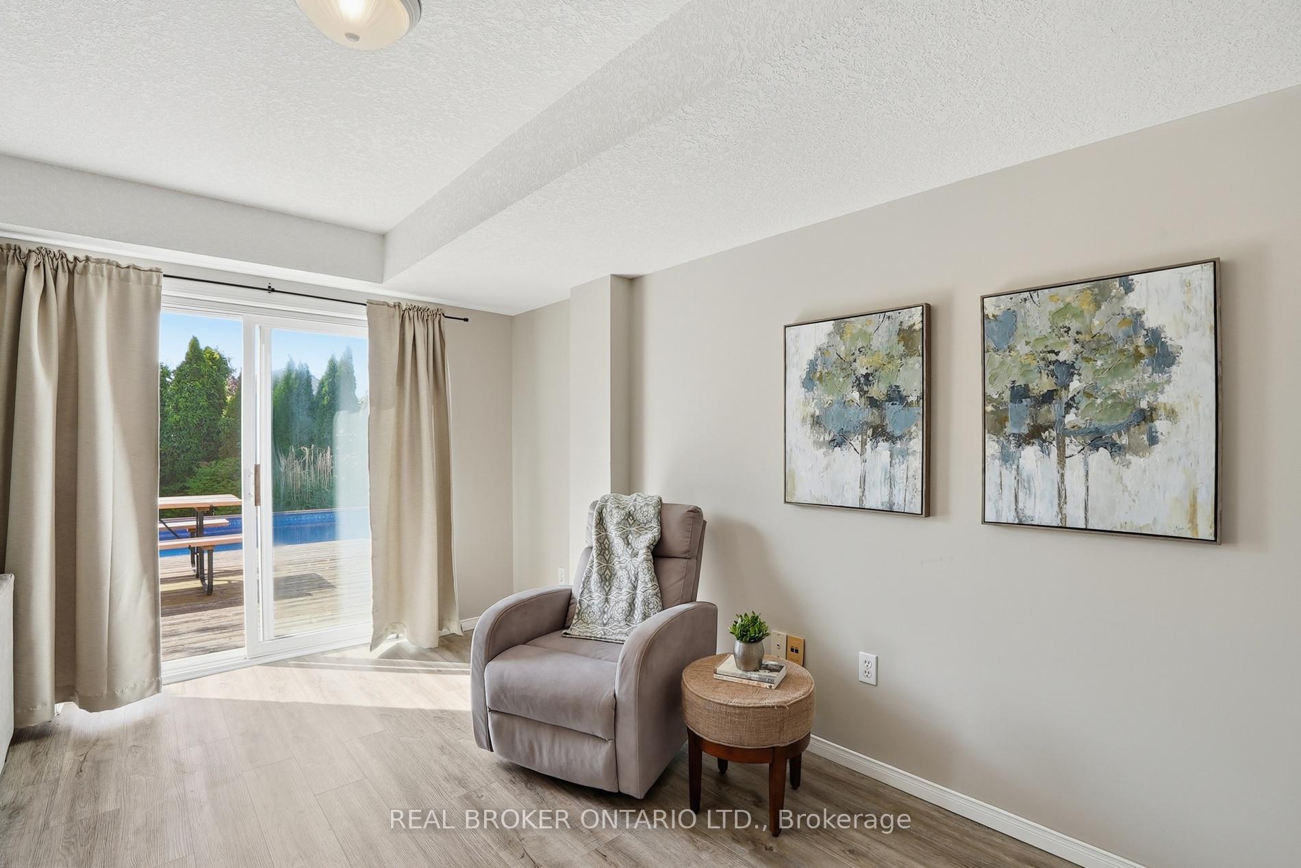 Photo 20 of 26 Kelly Court, Guelph, Willow West/Sugarbush/West Acres — HOMEH