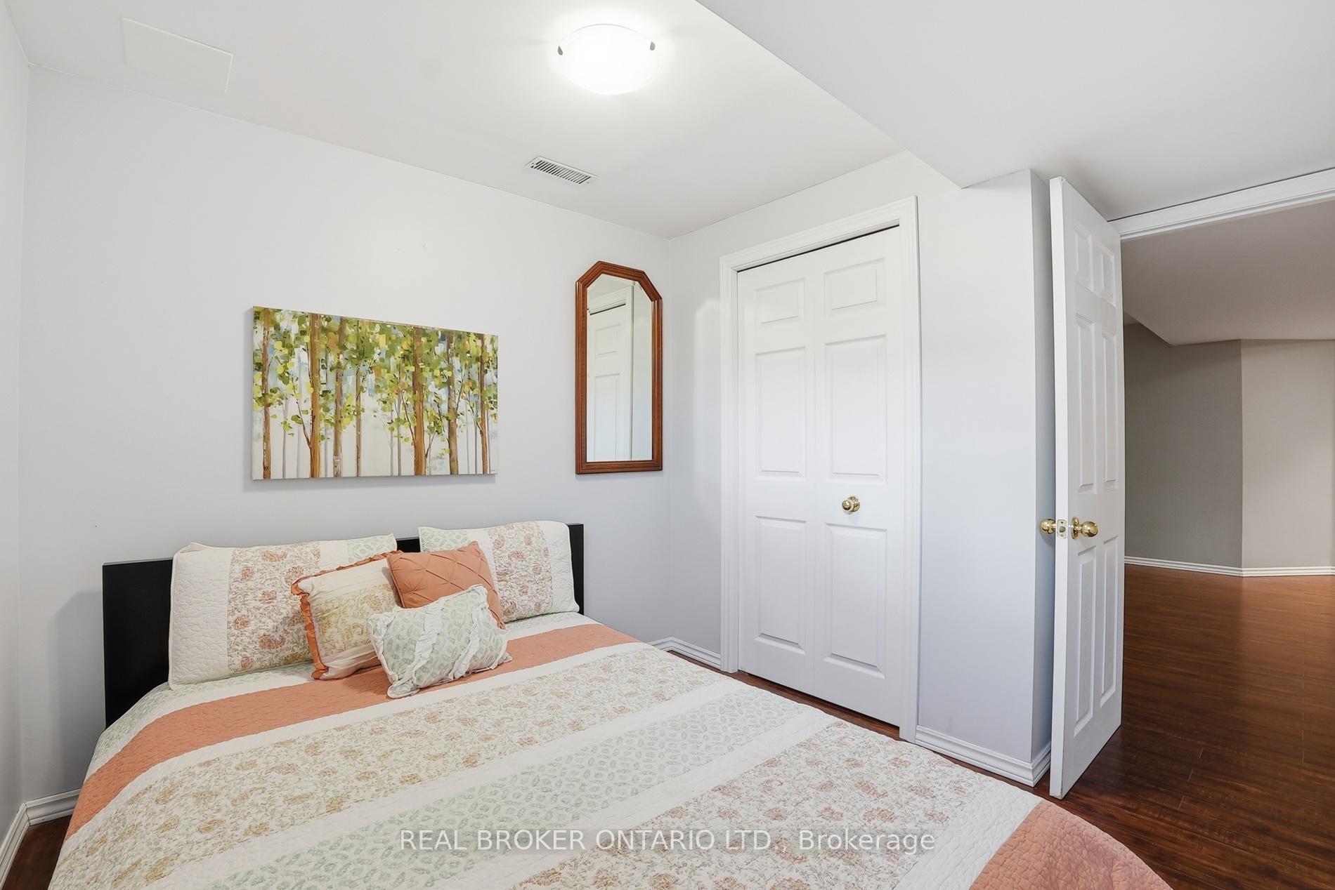 Photo 33 of 26 Kelly Court, Guelph, Willow West/Sugarbush/West Acres — HOMEH
