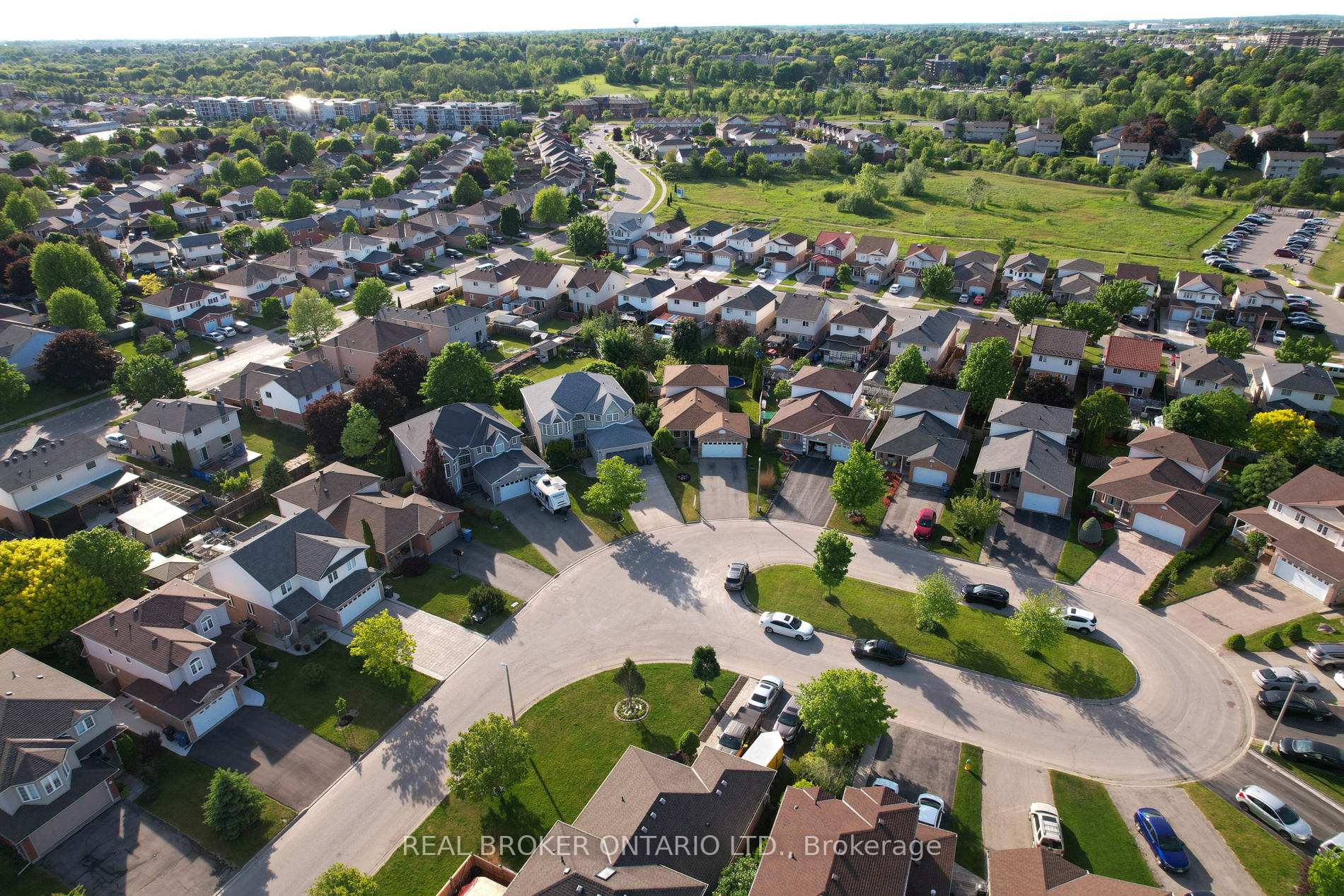 Photo 49 of 26 Kelly Court, Guelph, Willow West/Sugarbush/West Acres — HOMEH