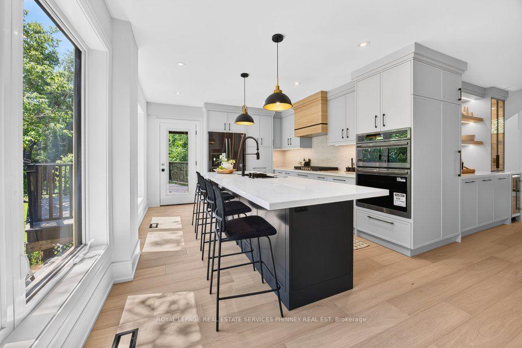 Photo 17 of 1340 Contour Drive, Mississauga, Clarkson — HOMEH