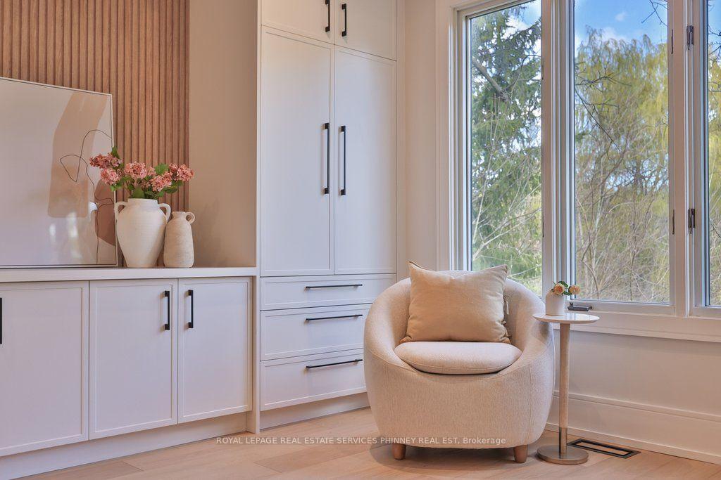 Photo 25 of 1340 Contour Drive, Mississauga, Clarkson — HOMEH