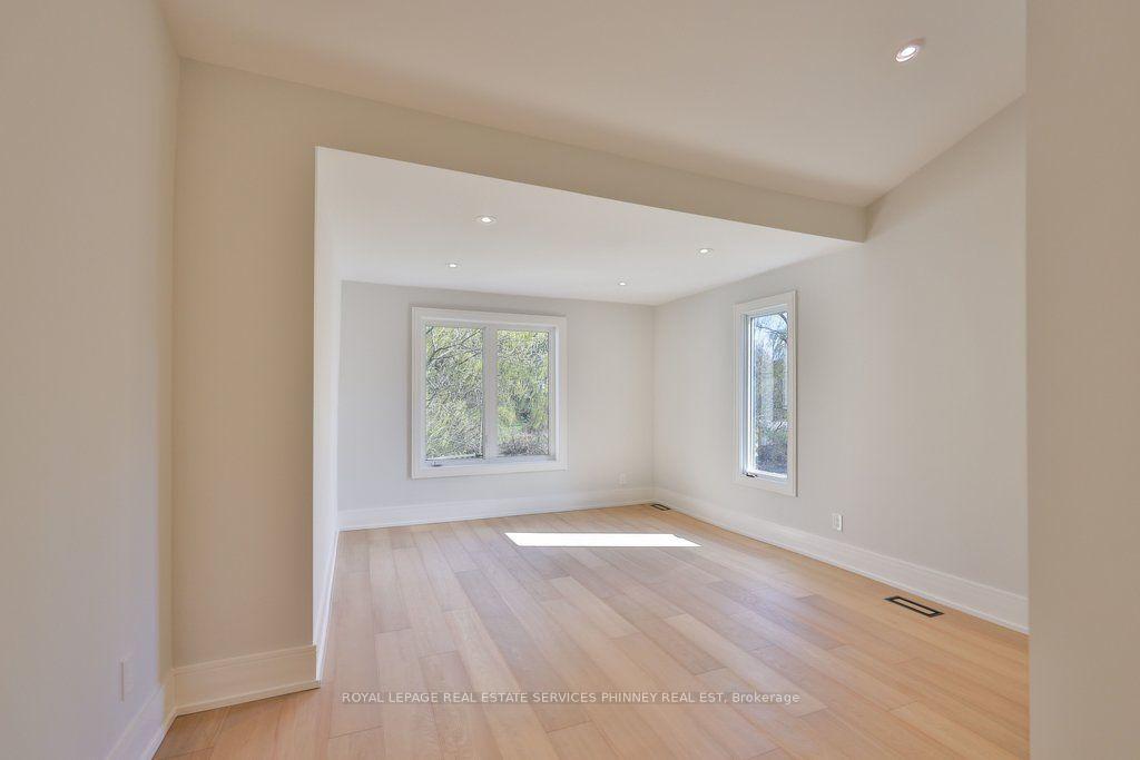 Photo 31 of 1340 Contour Drive, Mississauga, Clarkson — HOMEH