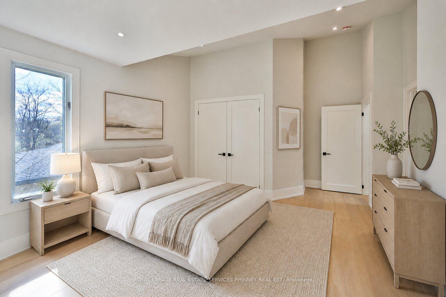 Photo 33 of 1340 Contour Drive, Mississauga, Clarkson — HOMEH