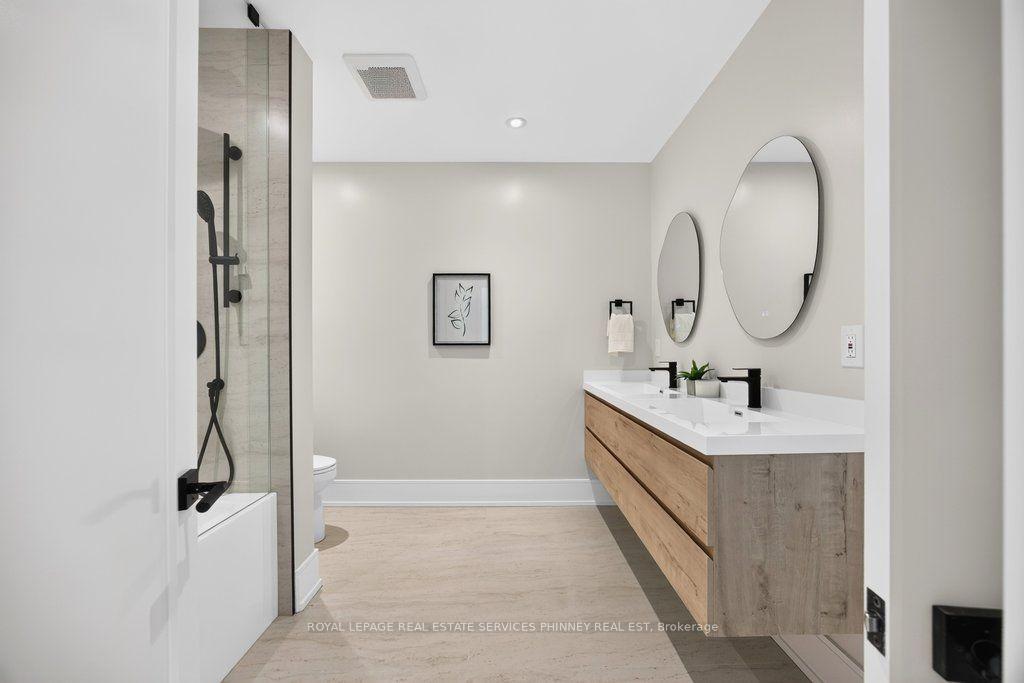 Photo 34 of 1340 Contour Drive, Mississauga, Clarkson — HOMEH