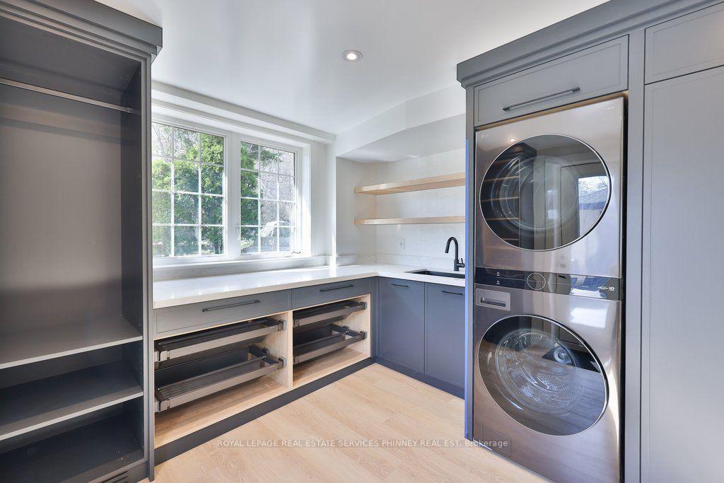 Photo 42 of 1340 Contour Drive, Mississauga, Clarkson — HOMEH
