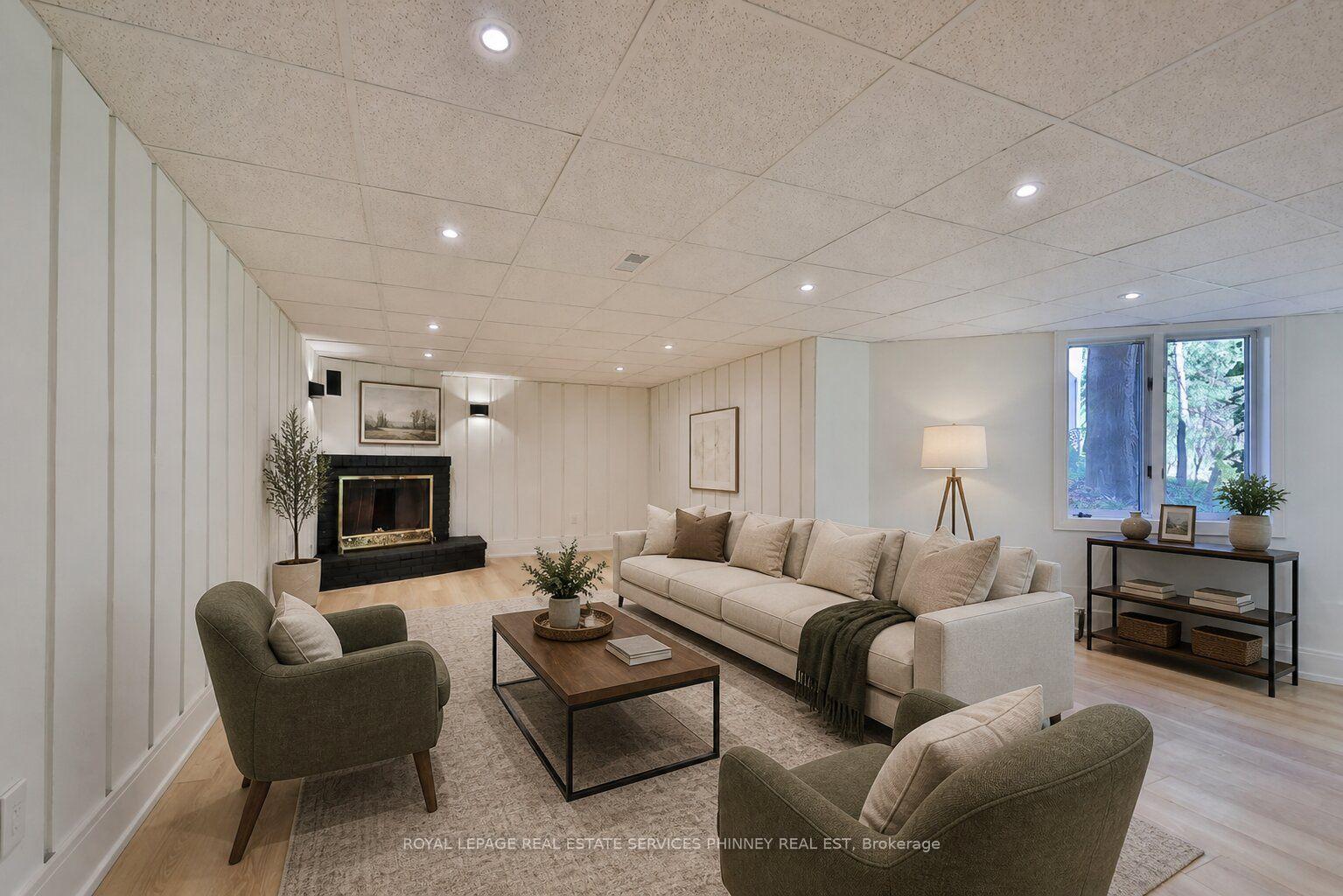 Photo 45 of 1340 Contour Drive, Mississauga, Clarkson — HOMEH