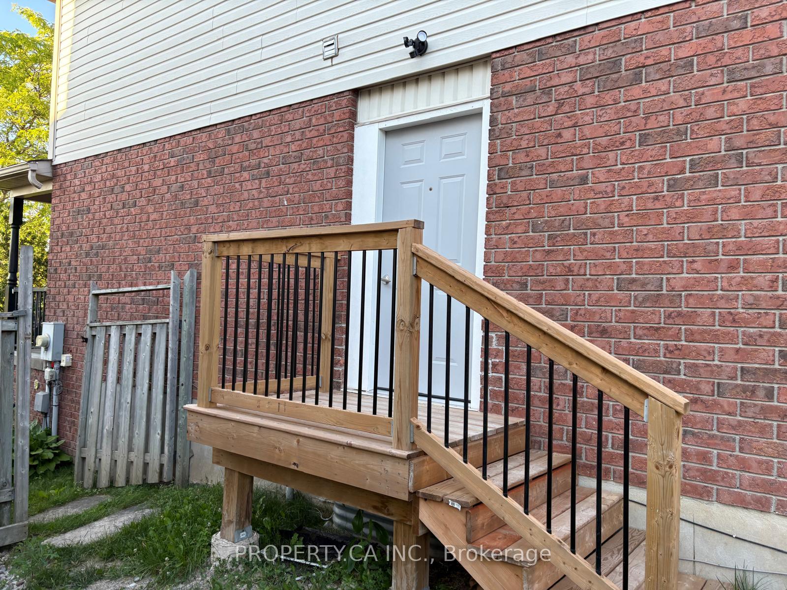 Photo 2 of Unit Lower, 100 Masterson Crescent, Cambridge, Lang's Farm — HOMEH