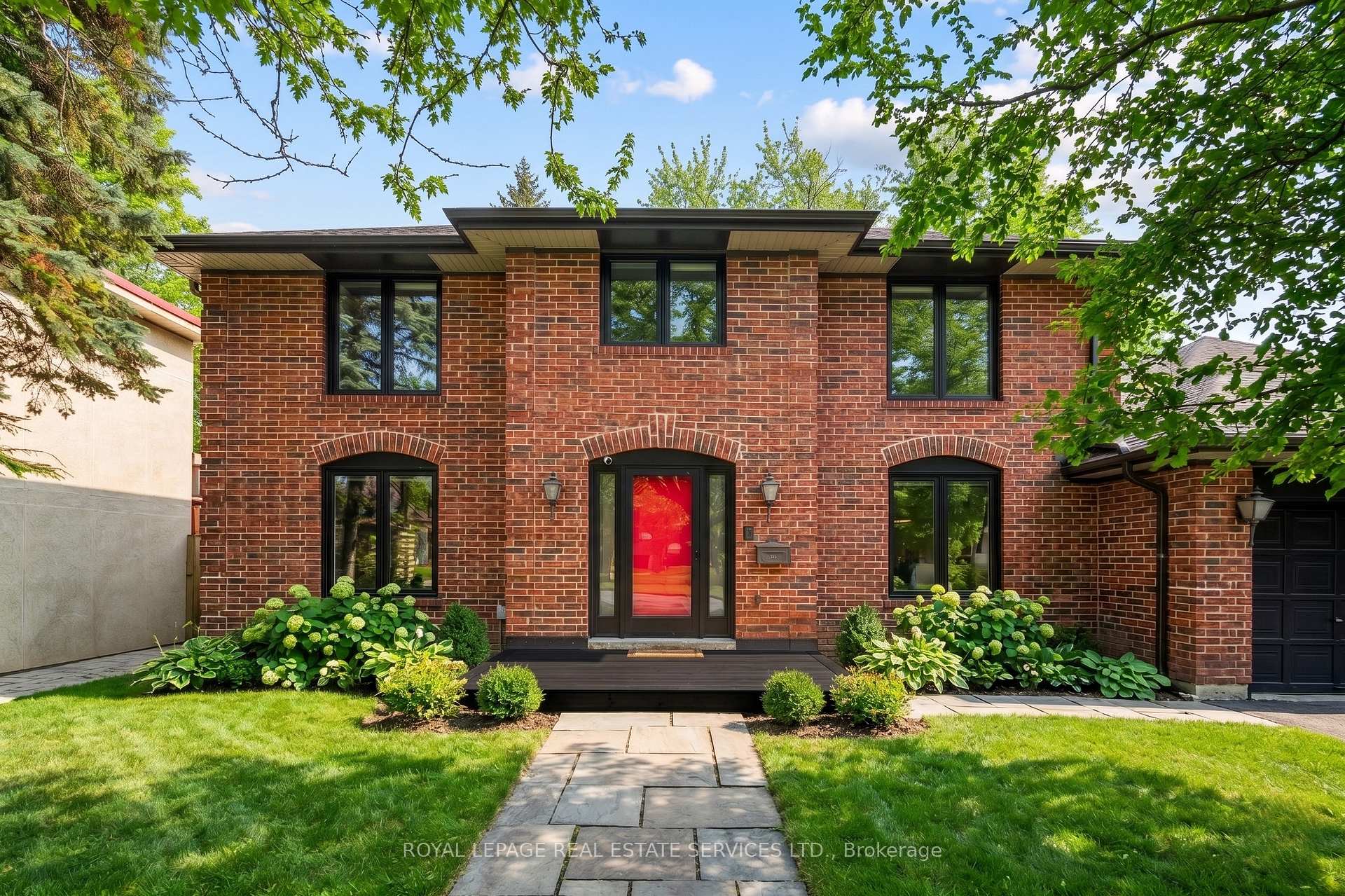 Photo 1 of 40 Stonemanse Court, Scarborough, Woburn — HOMEH