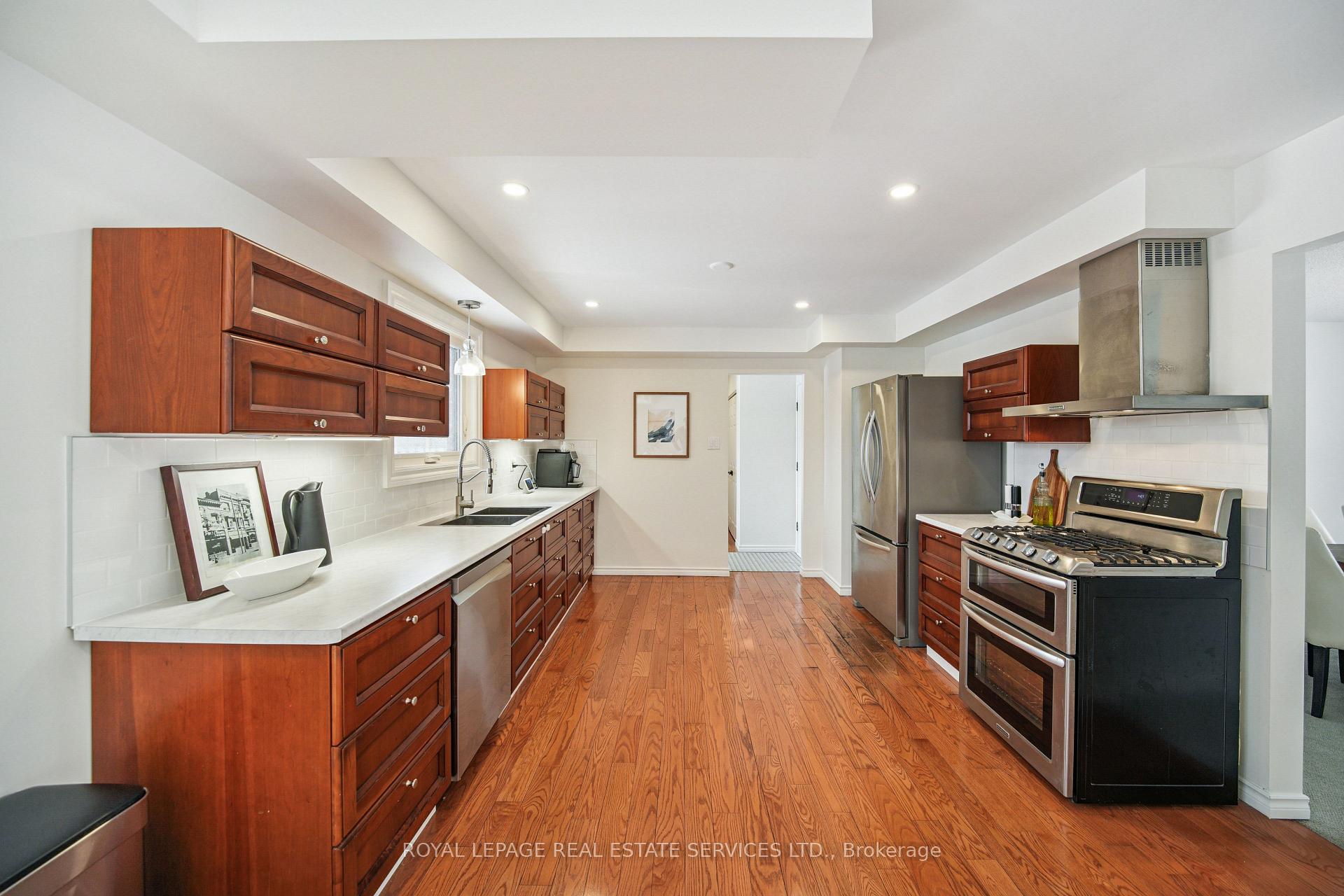 Photo 14 of 40 Stonemanse Court, Scarborough, Woburn — HOMEH