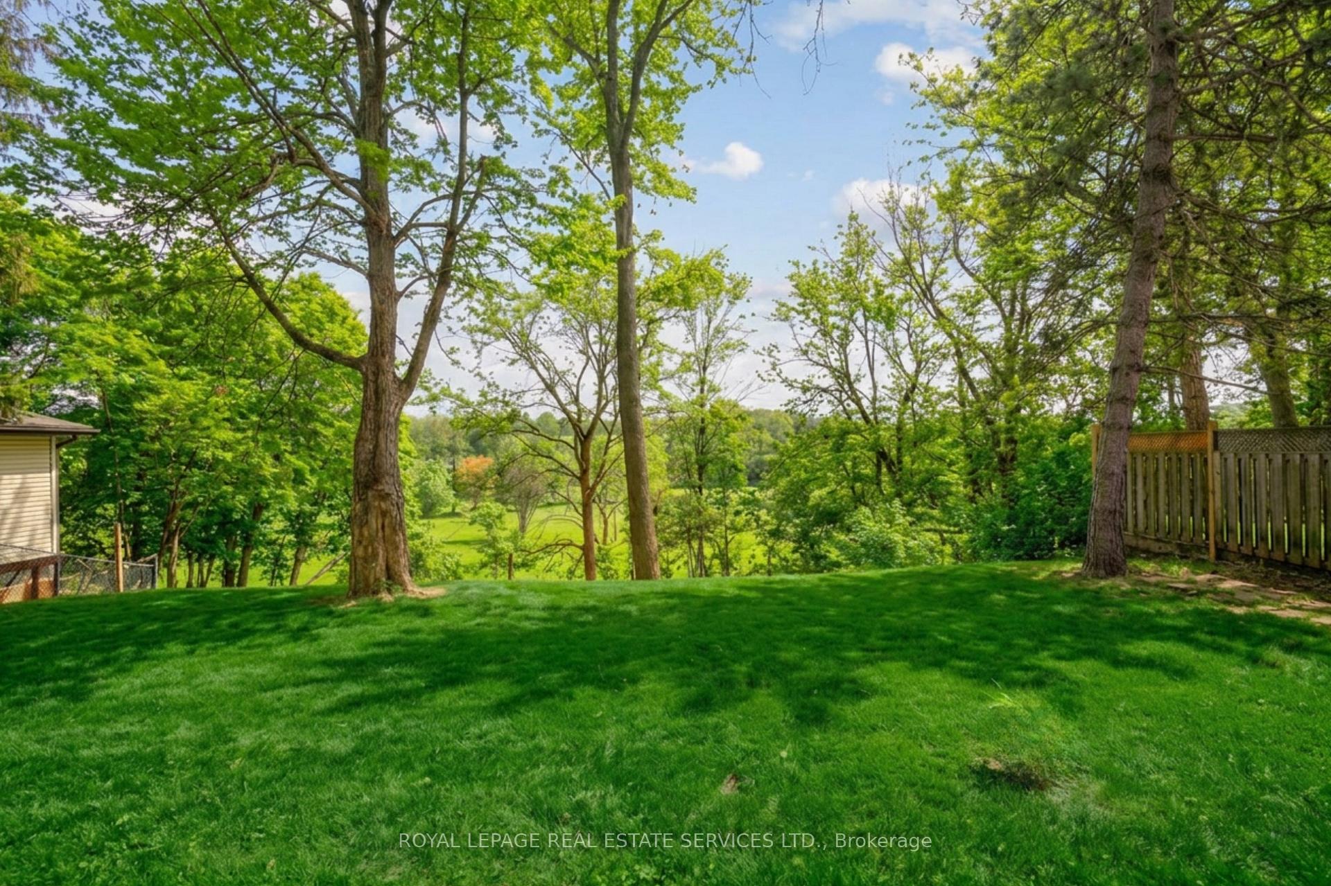 Photo 38 of 40 Stonemanse Court, Scarborough, Woburn — HOMEH