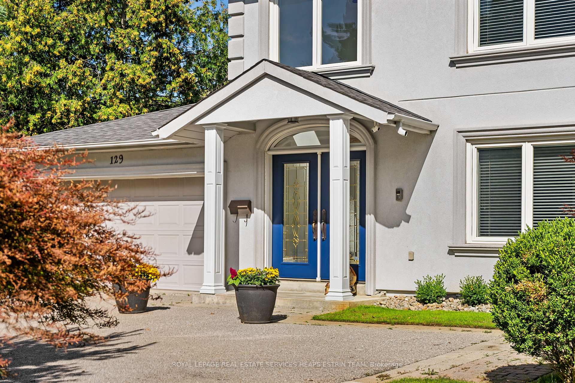 Photo 6 of 129 Babcombe Drive, Markham, Bayview Glen — HOMEH