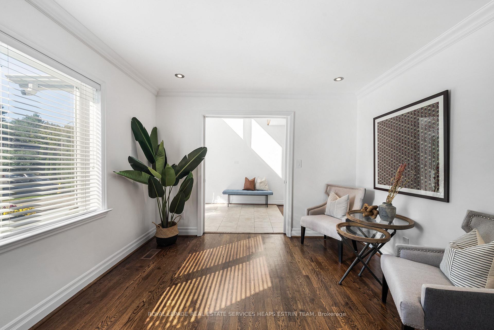 Photo 8 of 129 Babcombe Drive, Markham, Bayview Glen — HOMEH