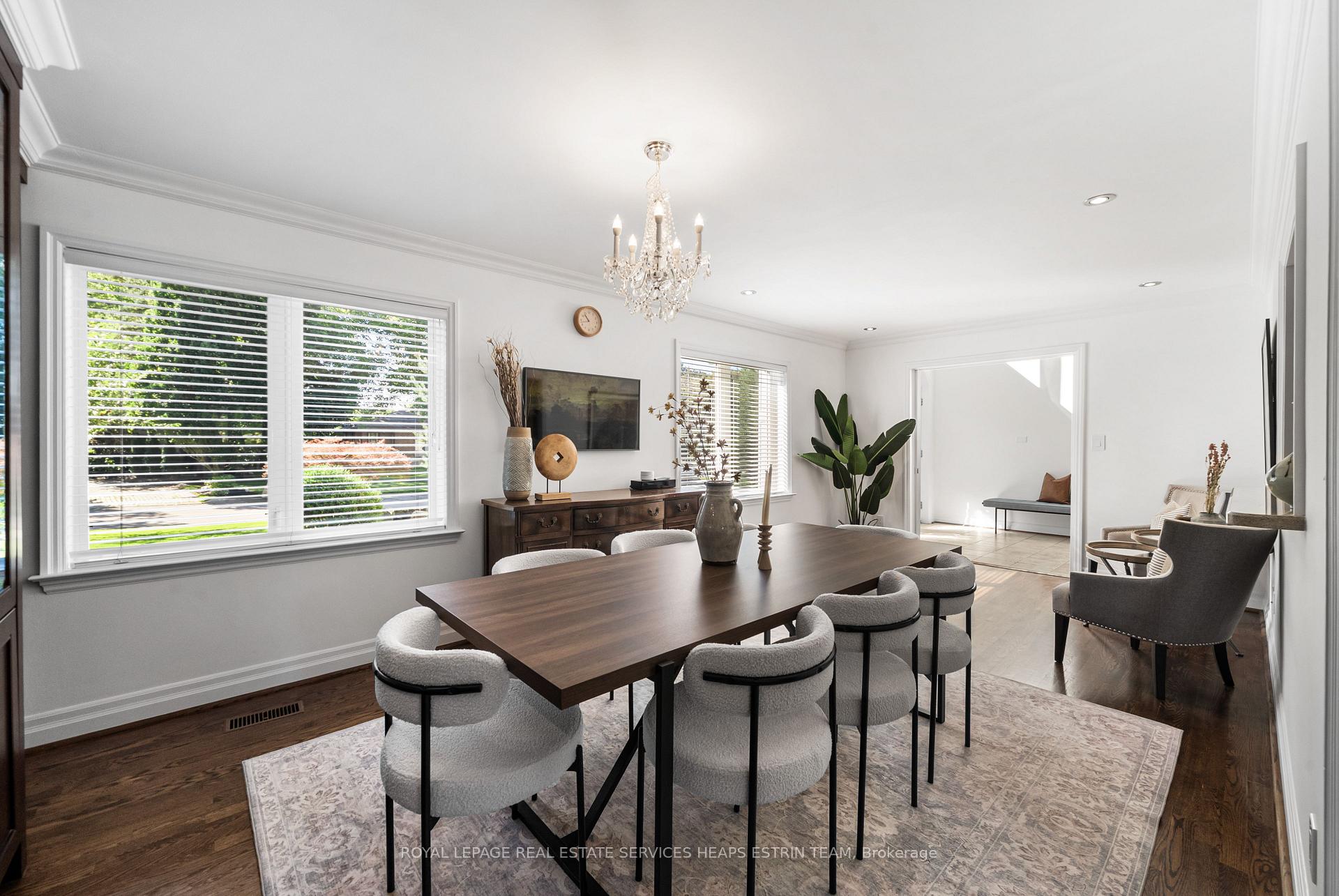 Photo 9 of 129 Babcombe Drive, Markham, Bayview Glen — HOMEH