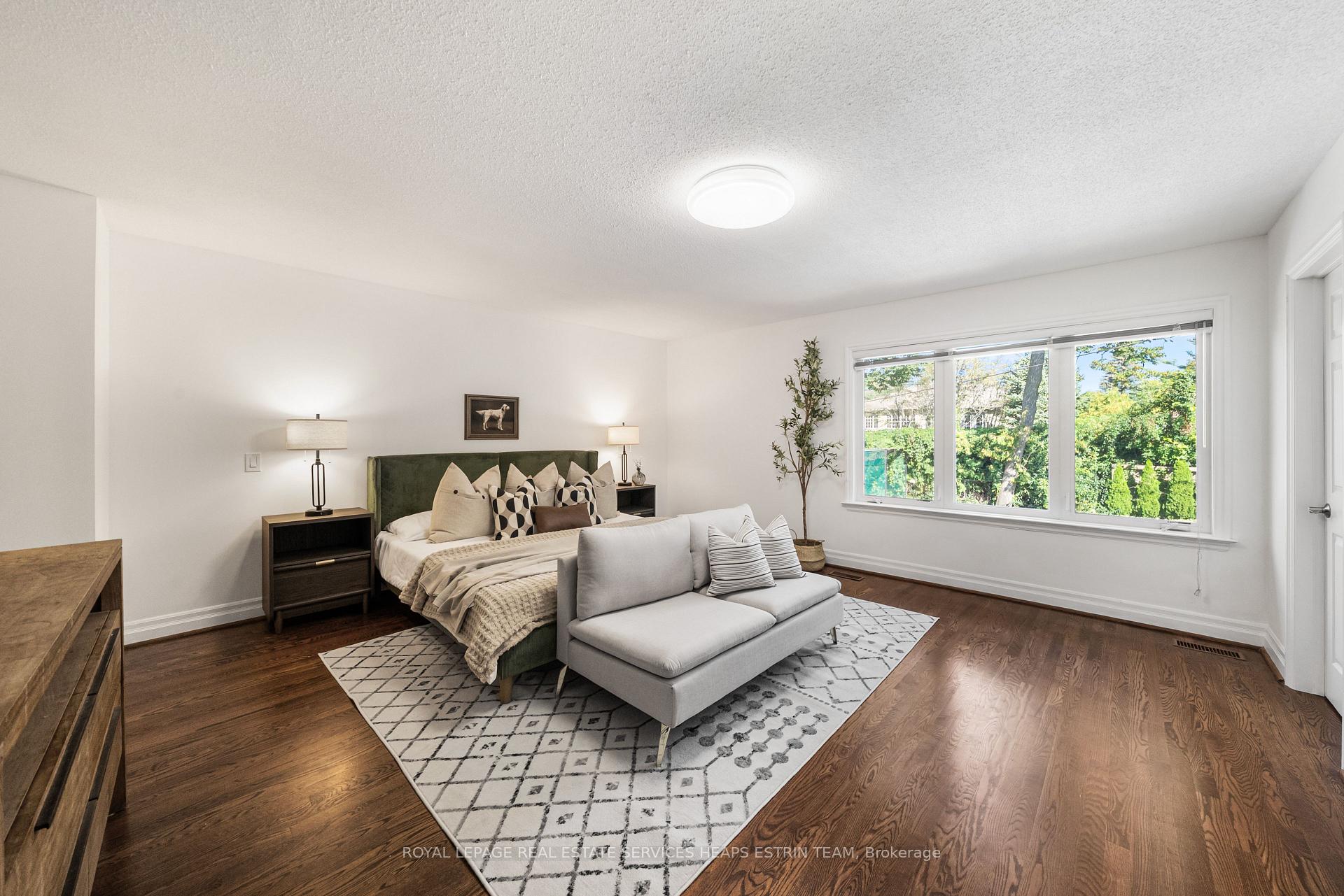 Photo 22 of 129 Babcombe Drive, Markham, Bayview Glen — HOMEH
