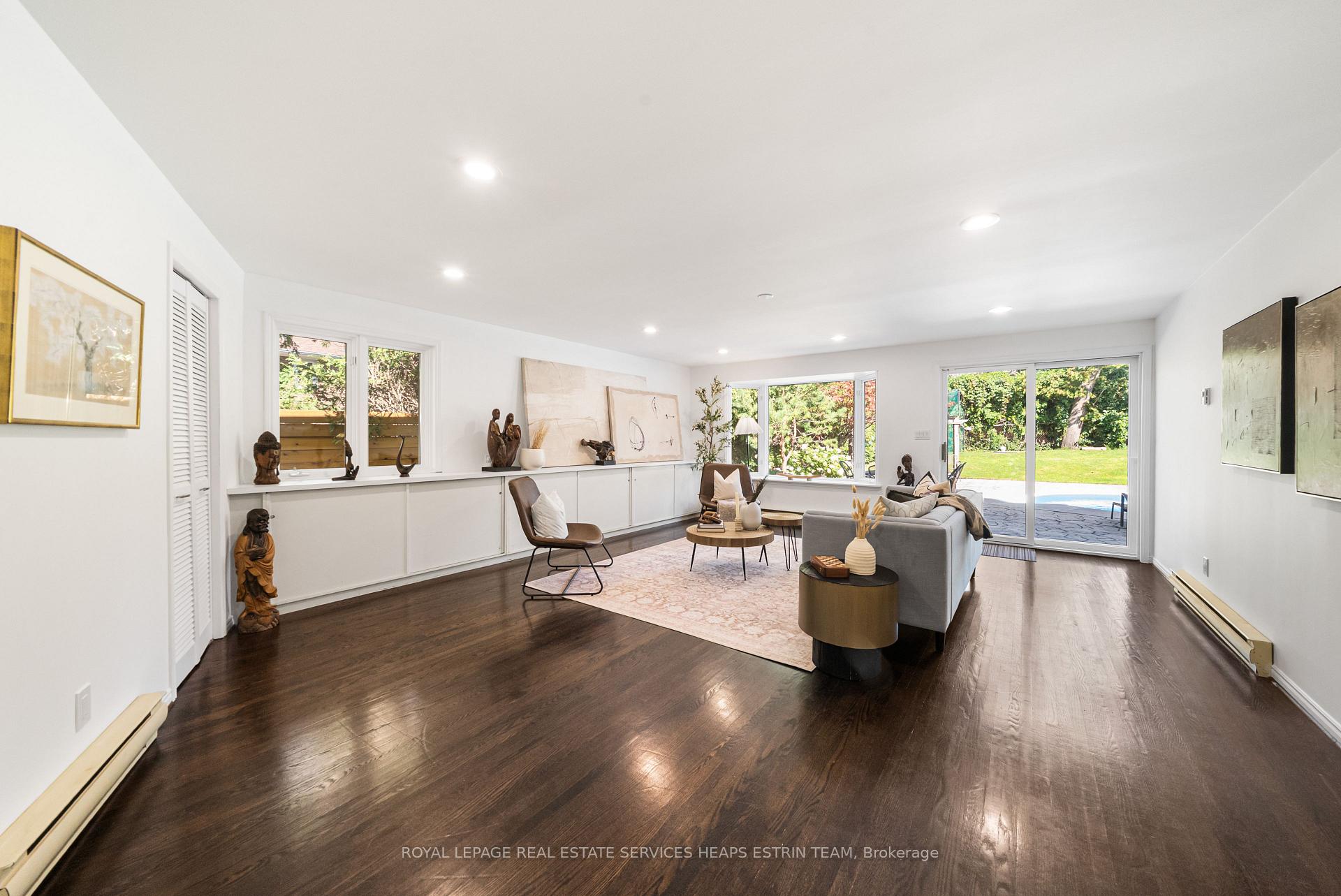Photo 37 of 129 Babcombe Drive, Markham, Bayview Glen — HOMEH