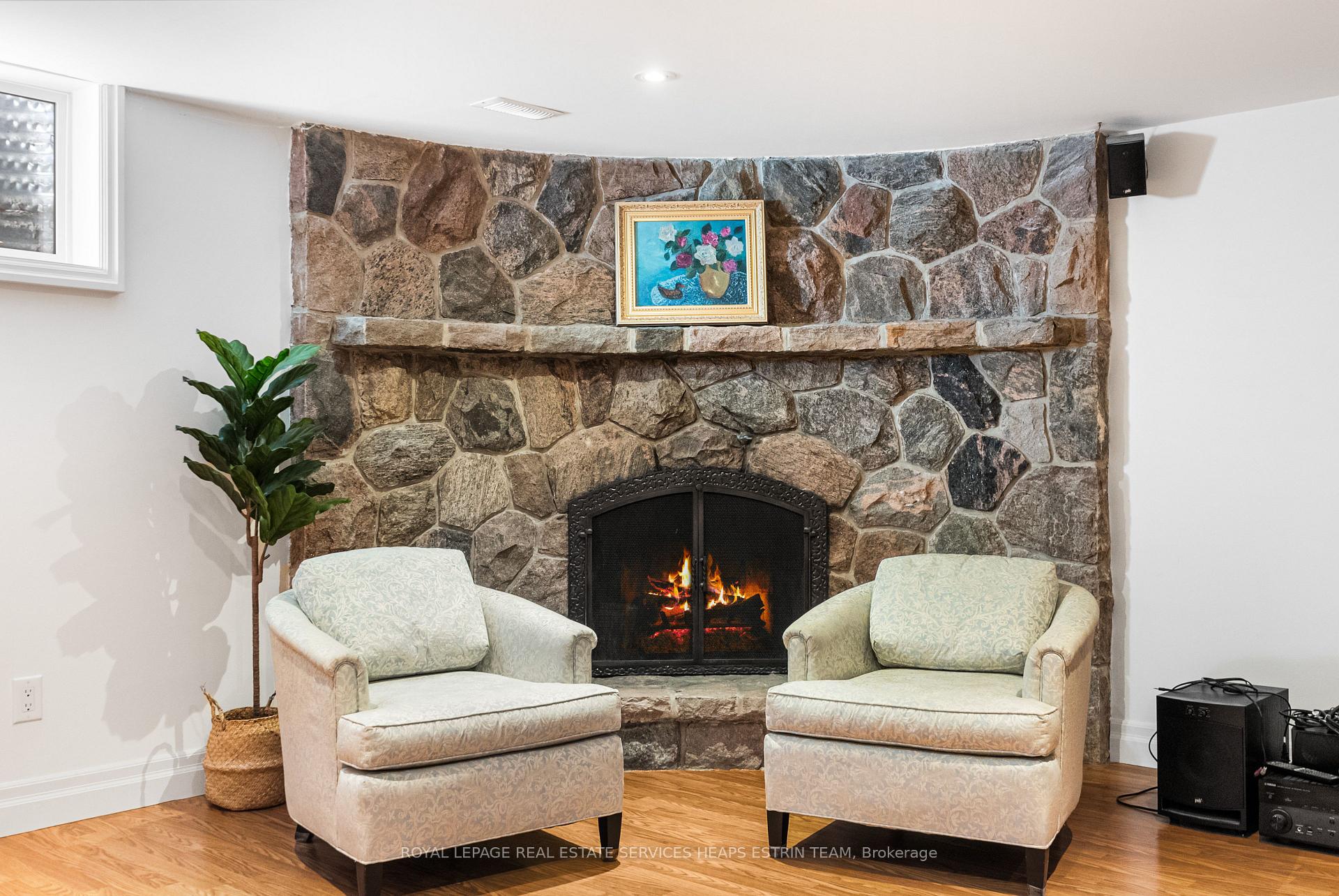 Photo 40 of 129 Babcombe Drive, Markham, Bayview Glen — HOMEH