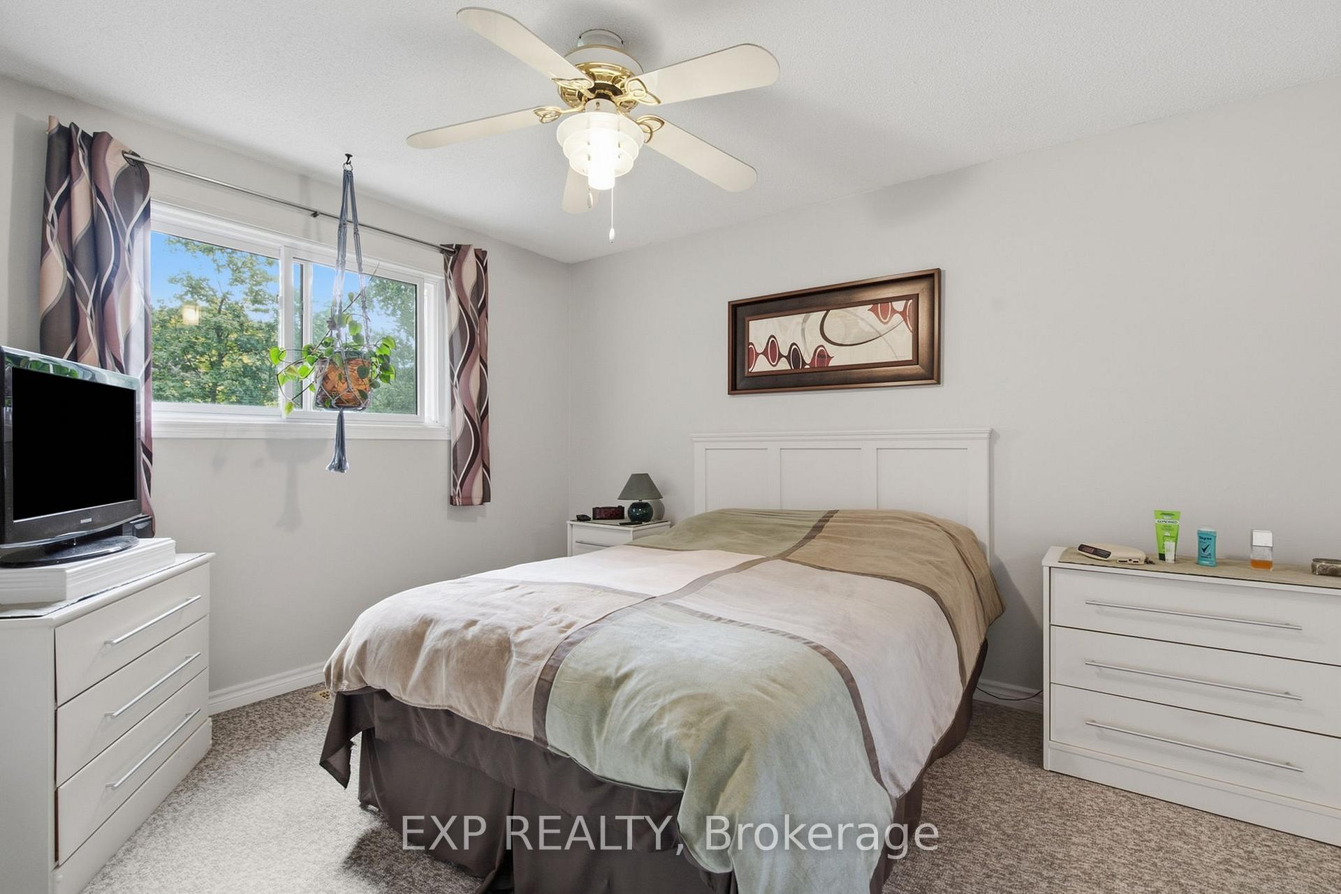 Photo 17 of 320 Culver Place, London, East H — HOMEH