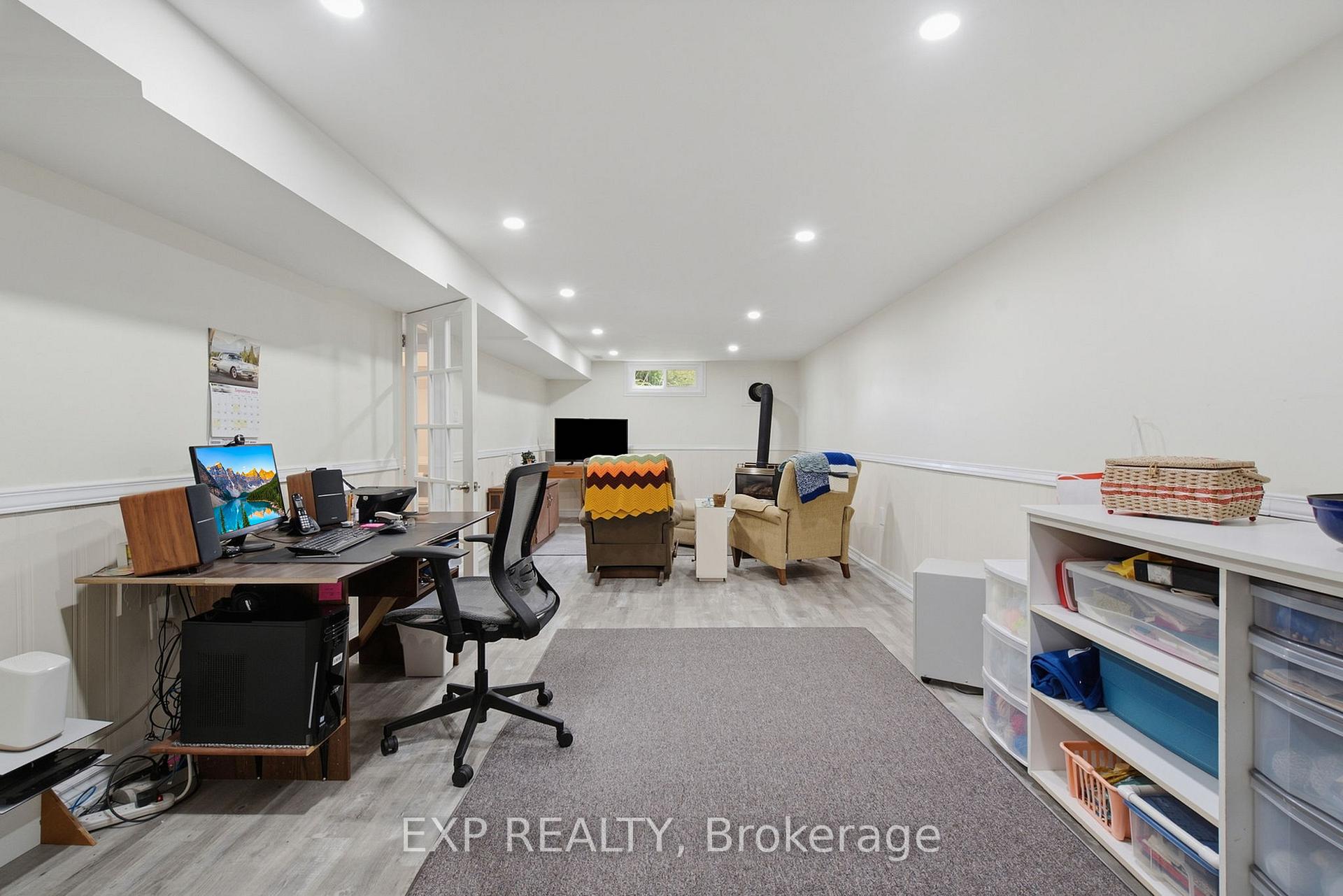 Photo 27 of 320 Culver Place, London, East H — HOMEH