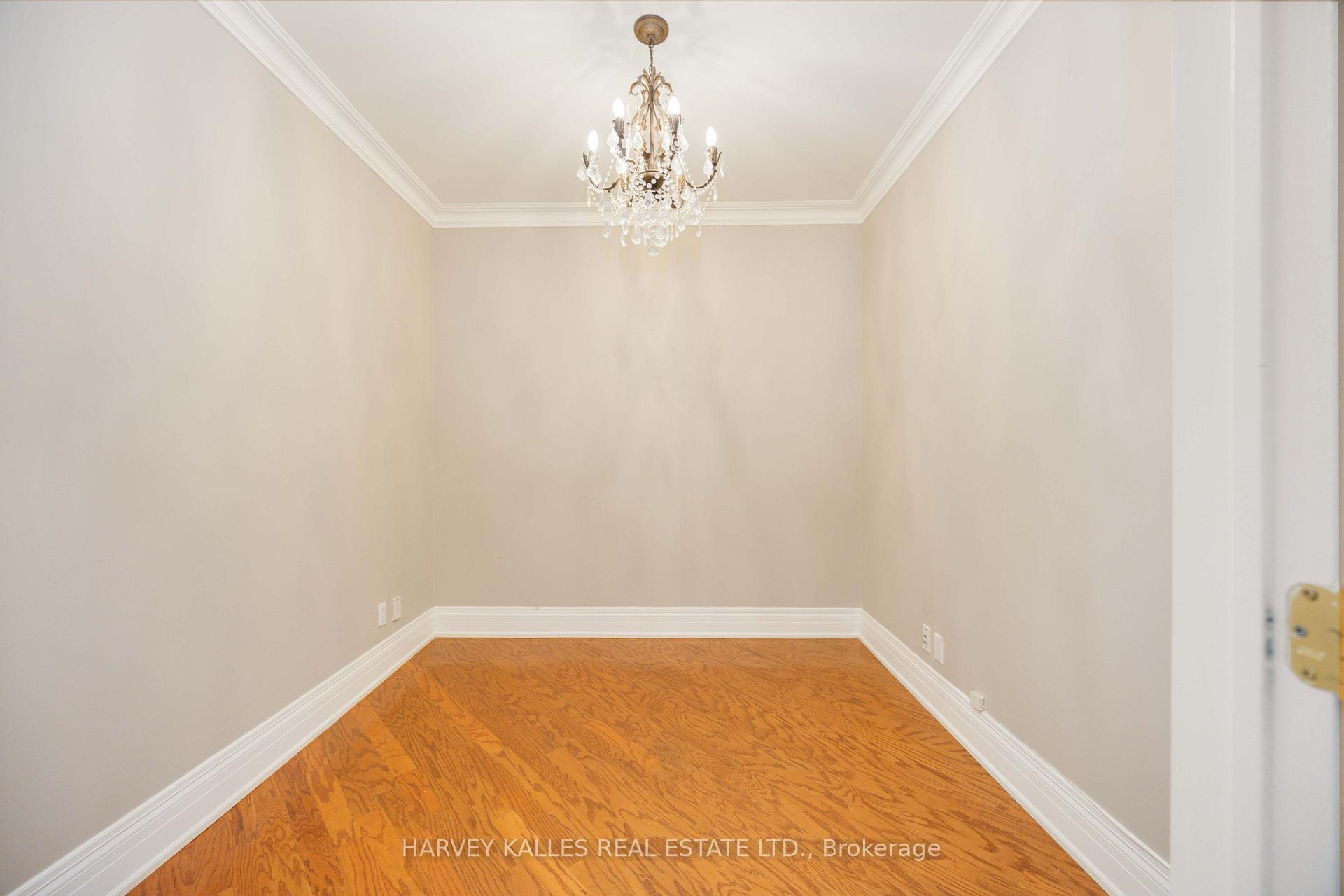 Photo 18 of Unit 201, 33 Delisle Avenue, Toronto, Yonge-St. Clair — HOMEH