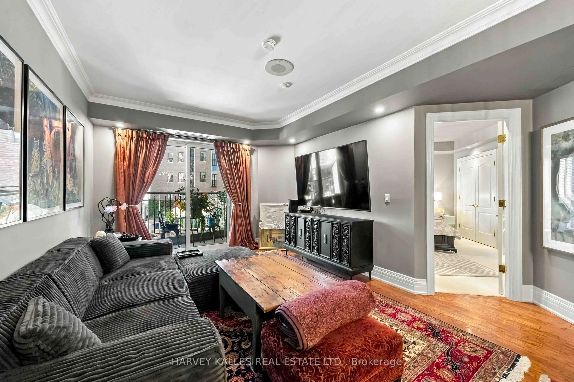 Photo 11 of Unit 201, 33 Delisle Avenue, Toronto, Yonge-St. Clair — HOMEH