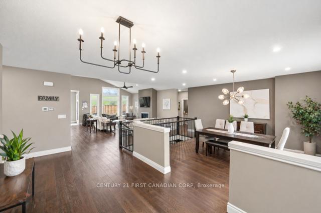 Photo 6 of 941 Longworth Road, London, South L — HOMEH