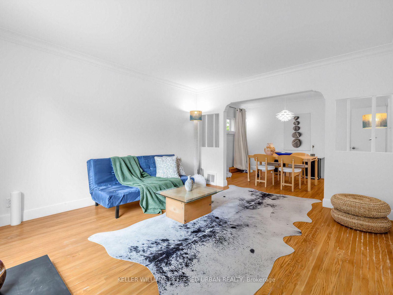 Photo 4 of 246 Burnett Avenue, North York, Lansing-Westgate — HOMEH