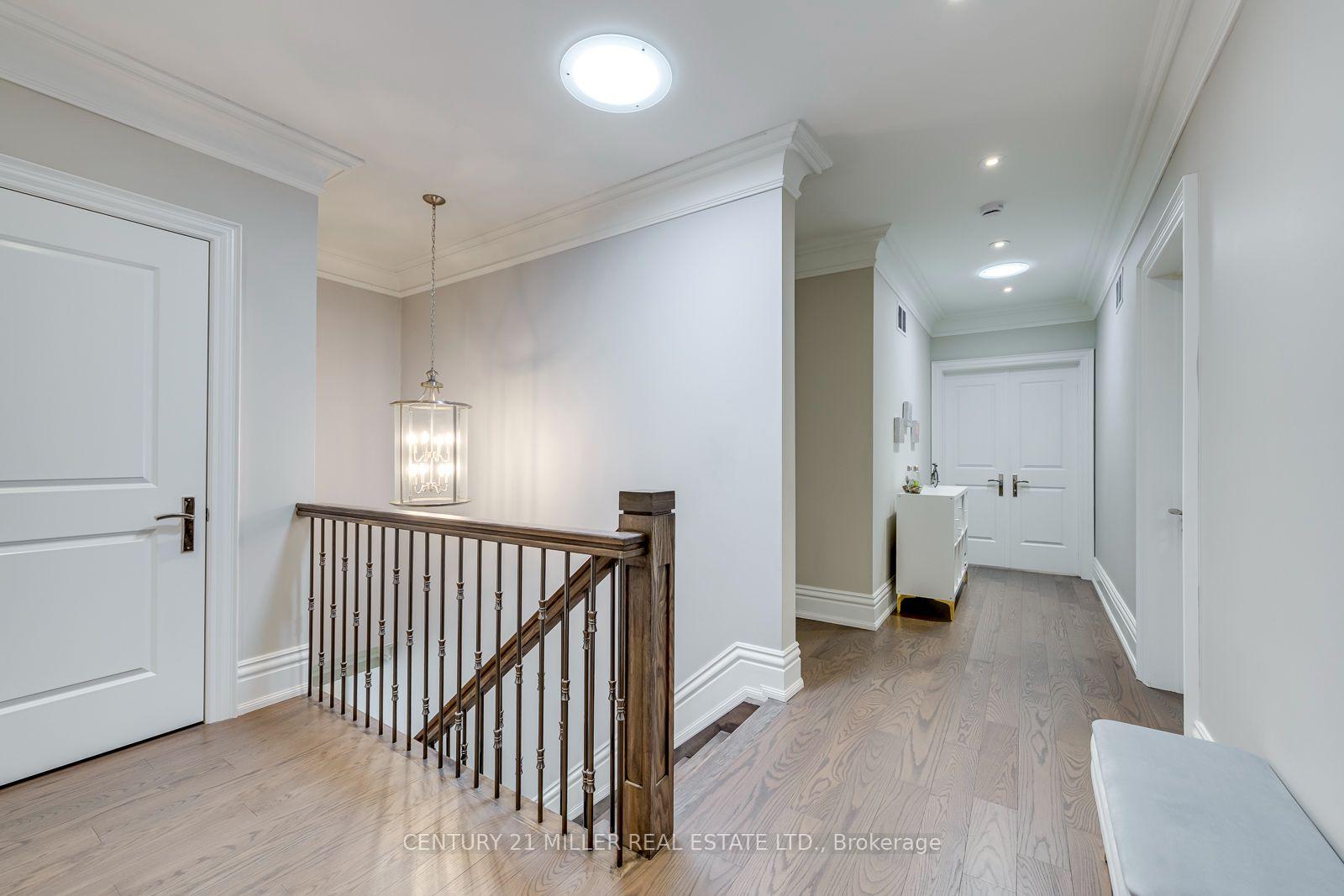 Photo 23 of 1399 Willowdown Road, Oakville, Southwest — HOMEH