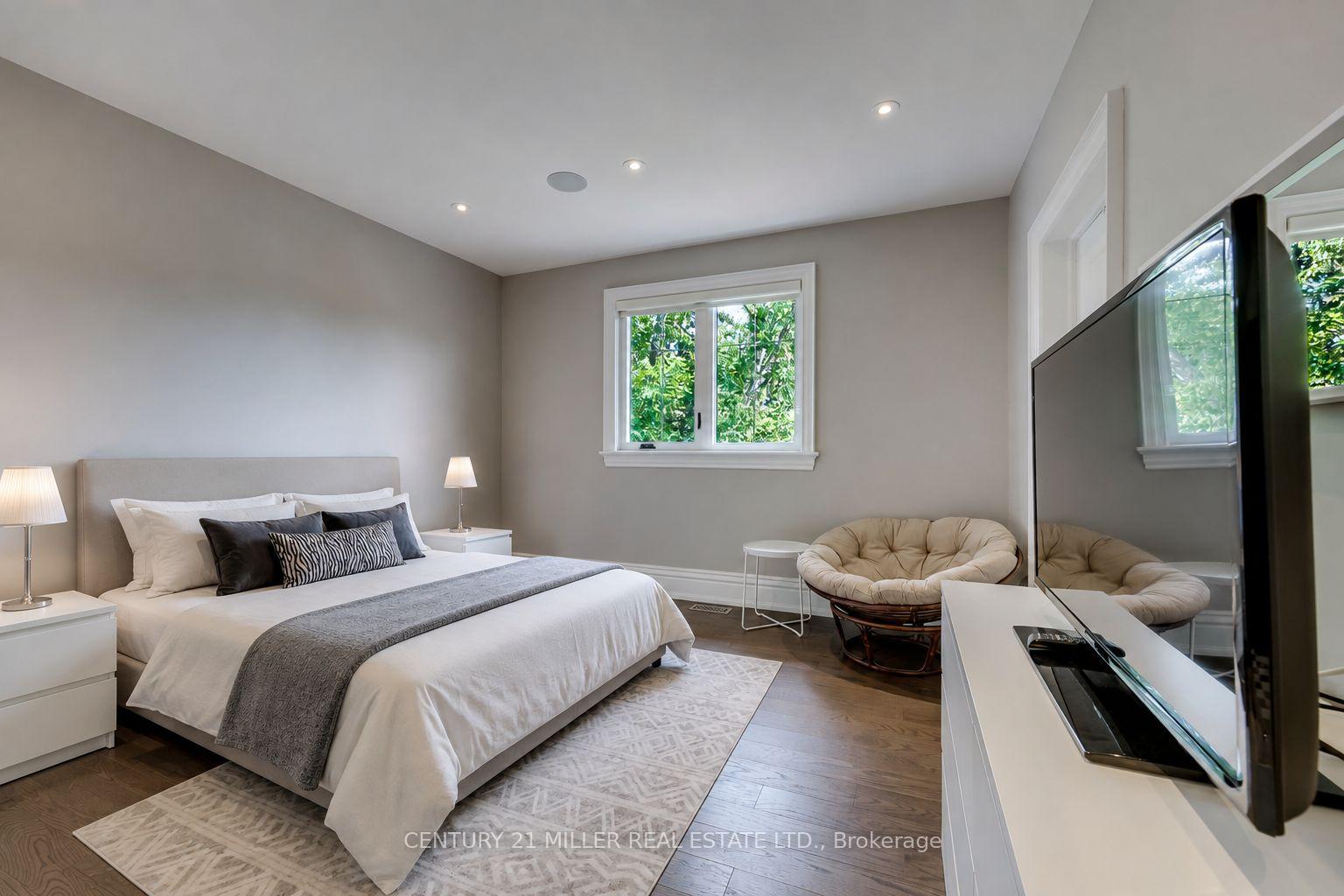 Photo 28 of 1399 Willowdown Road, Oakville, Southwest — HOMEH