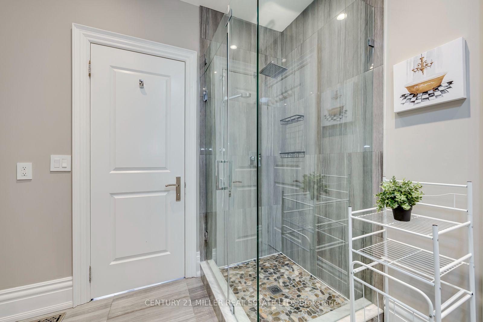 Photo 35 of 1399 Willowdown Road, Oakville, Southwest — HOMEH