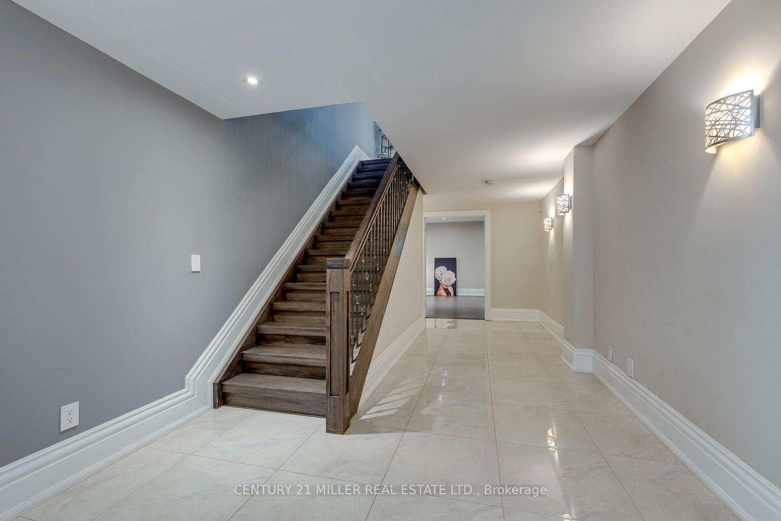 Photo 37 of 1399 Willowdown Road, Oakville, Southwest — HOMEH