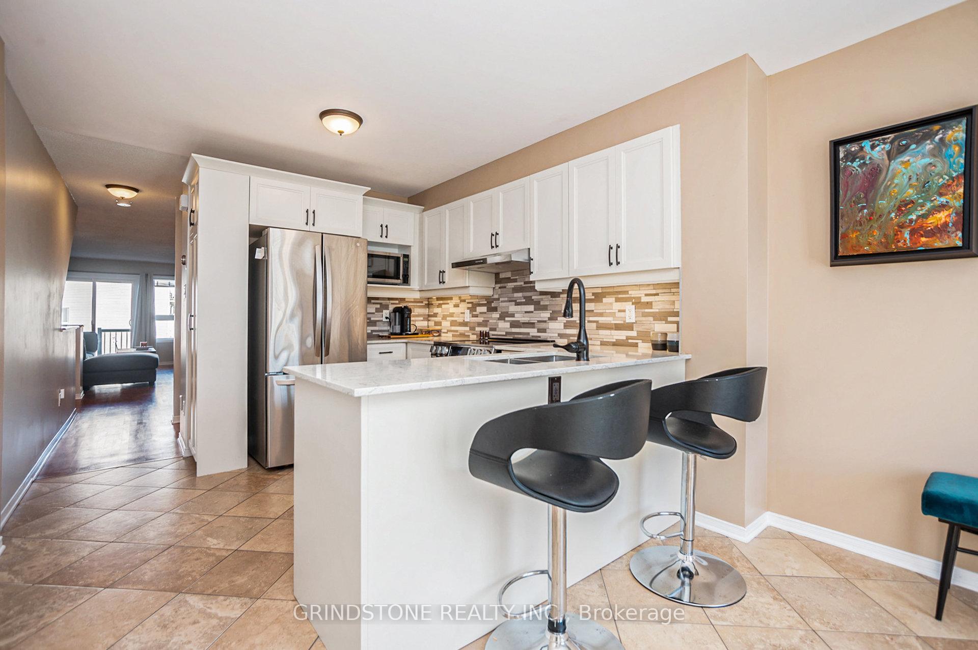 Photo 2 of 904 Longfields Drive, Ottawa, Barrhaven - Longfields — HOMEH