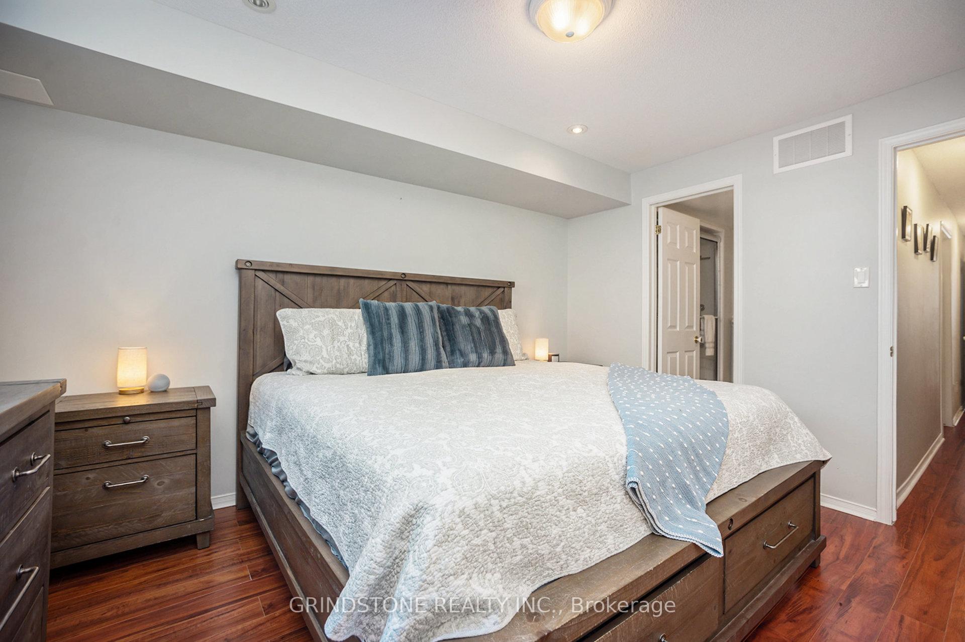 Photo 16 of 904 Longfields Drive, Ottawa, Barrhaven - Longfields — HOMEH